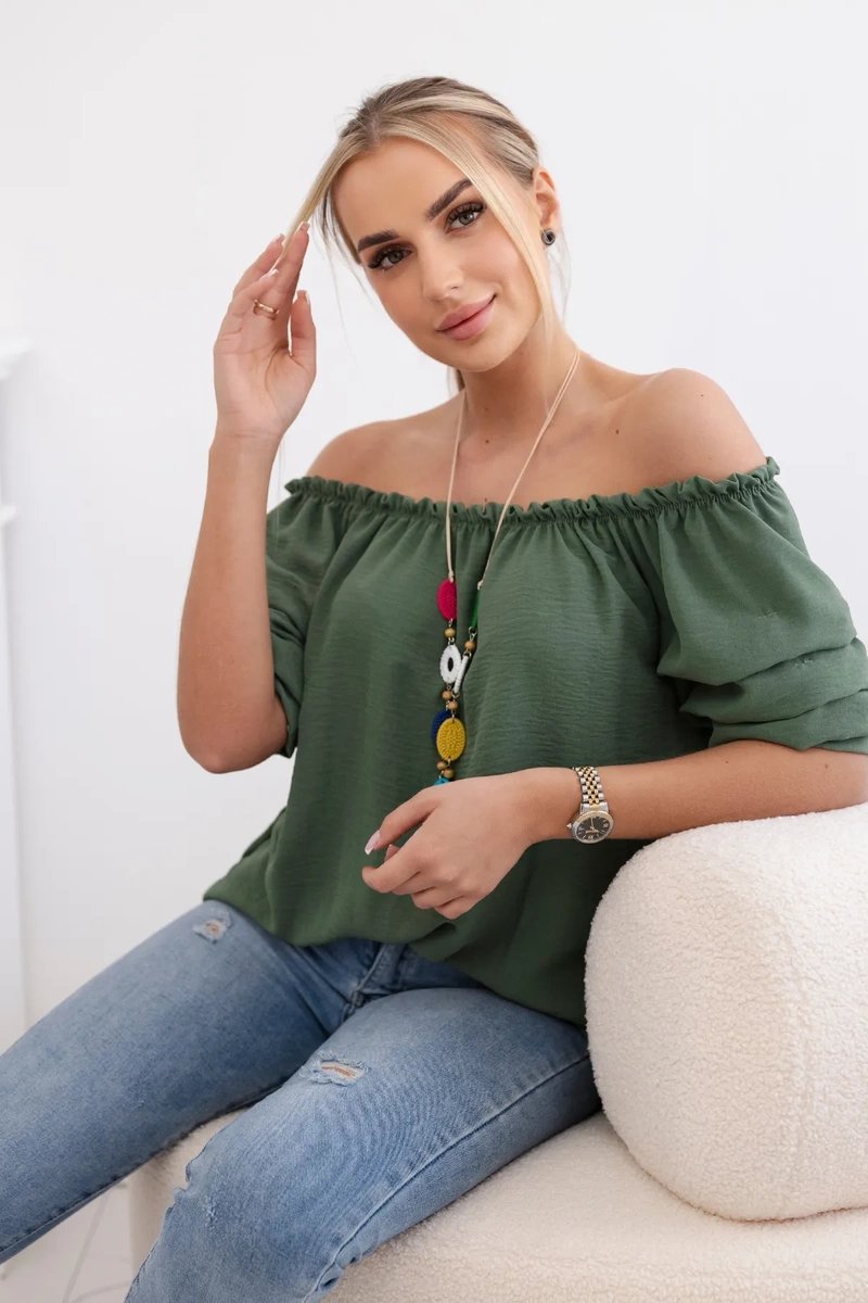 Spanish blouse with decorative khaki sleeves