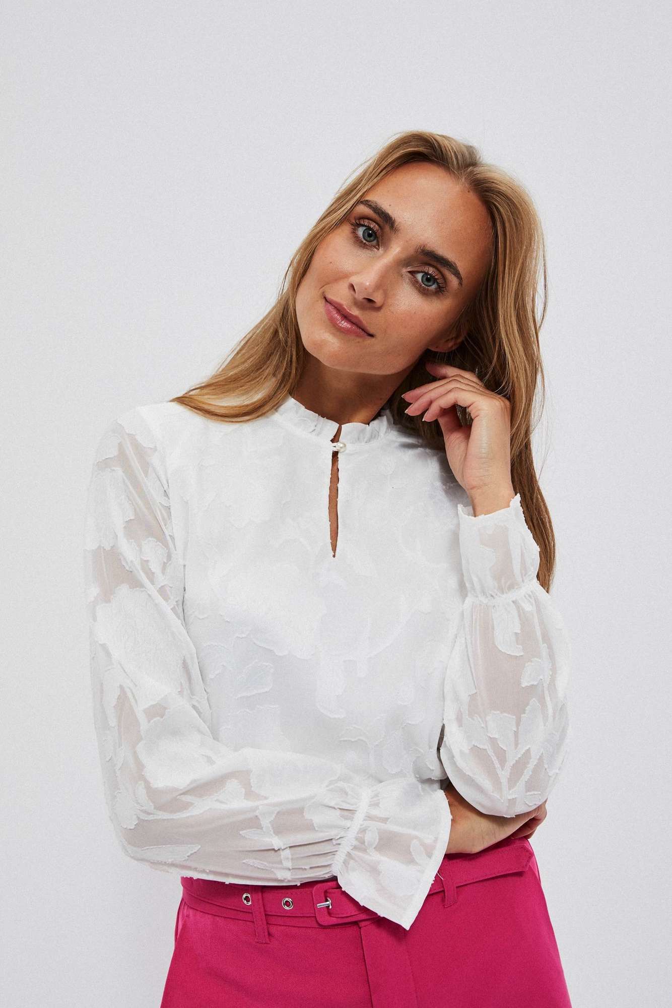 White shirt with openwork sleeves