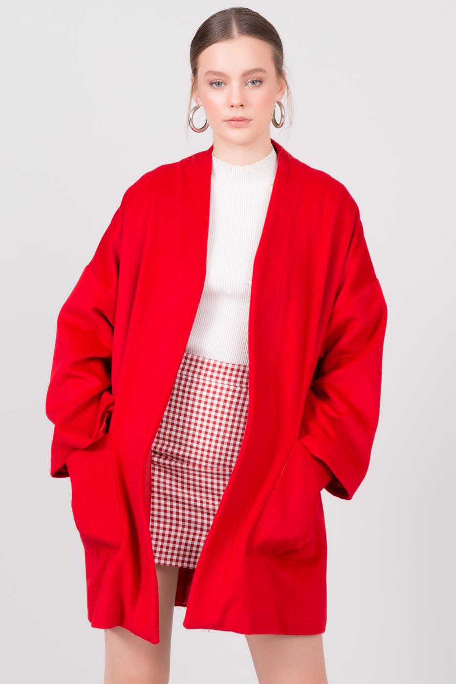 Red coat without BSL fastening