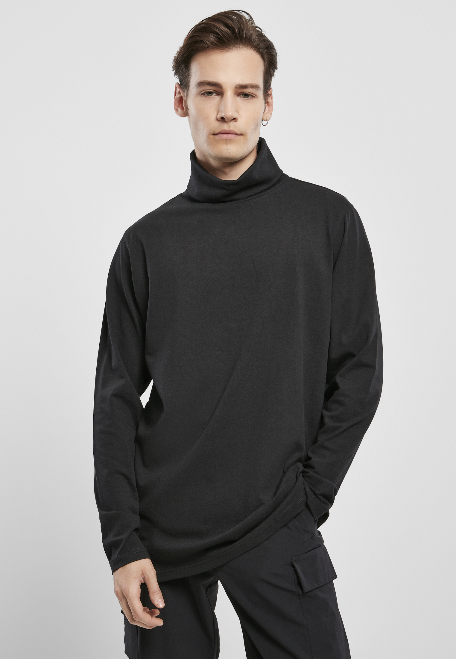 Turtle Neck LS Black