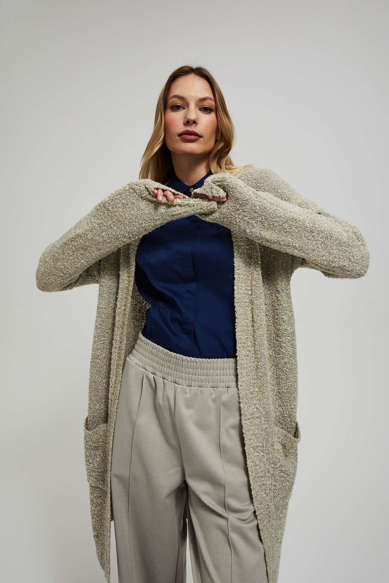 Long cardigan with pockets