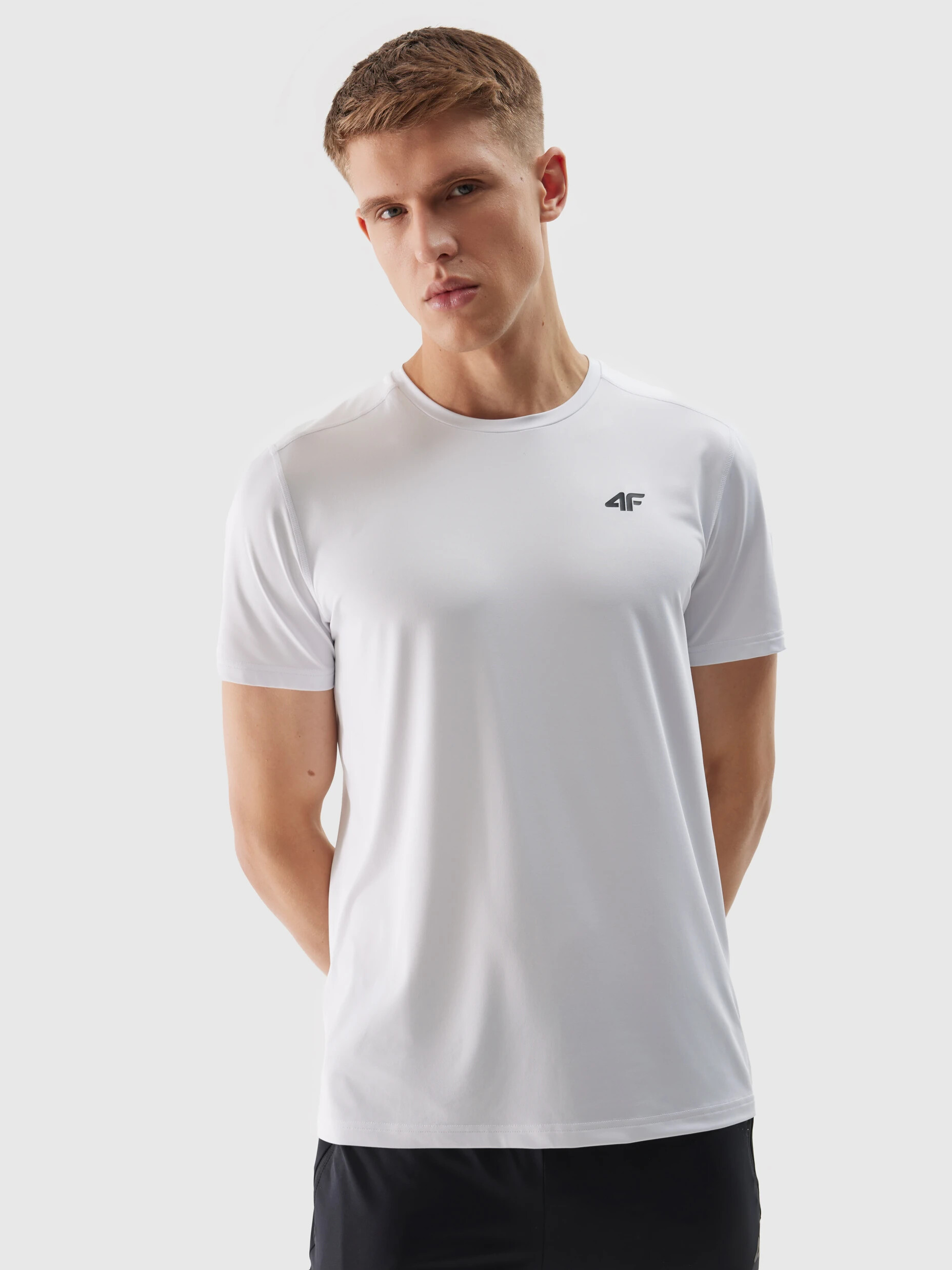 Men's Sports T-shirt In A Regular Fit Made Of Recycled 4F Materials - White