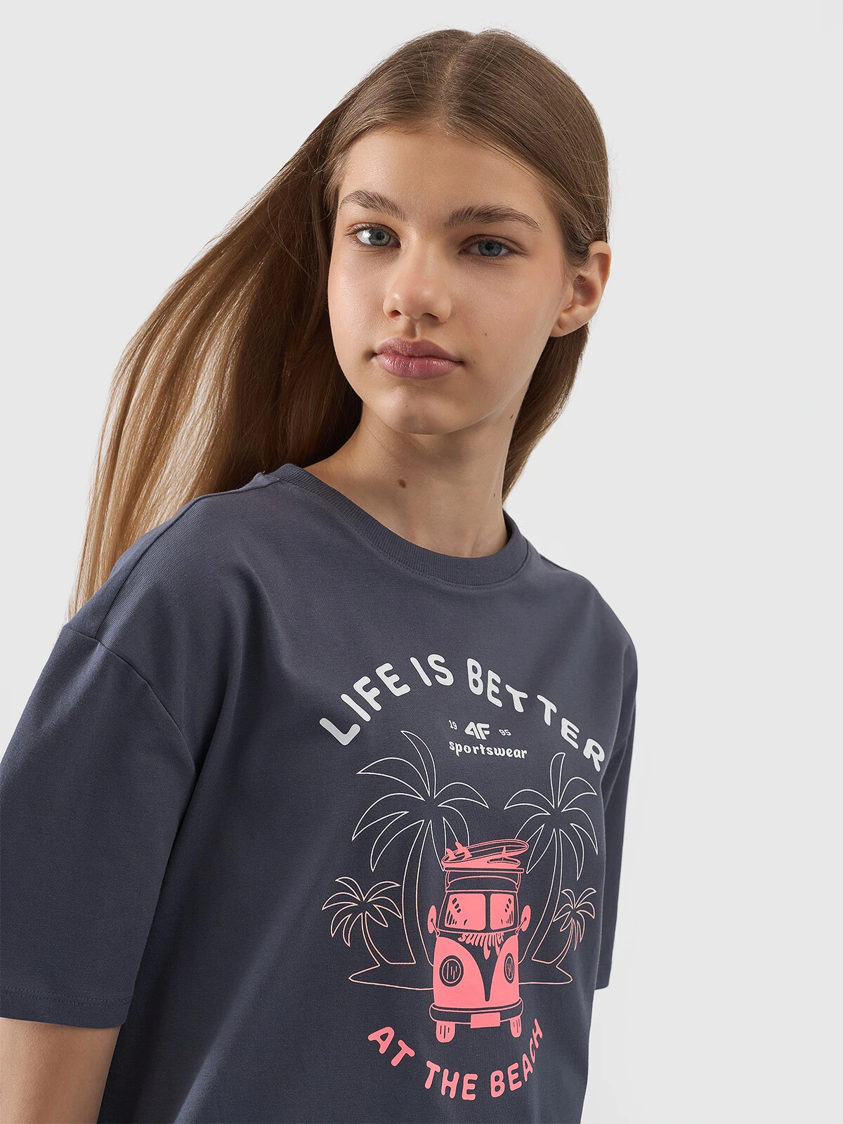 Dívčí tričko oversize s potiskem 4F - šedé