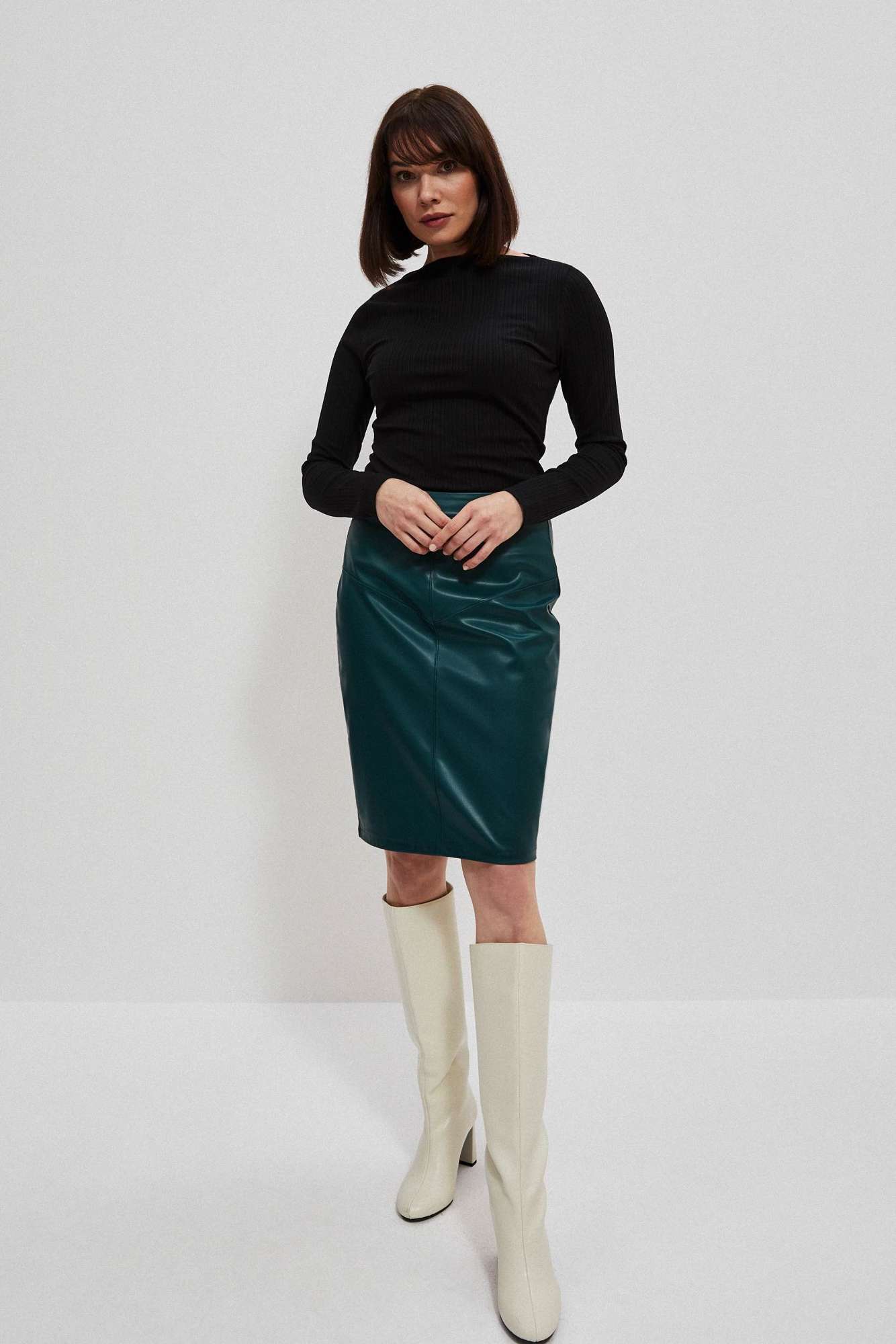 Fitted women's blouse
