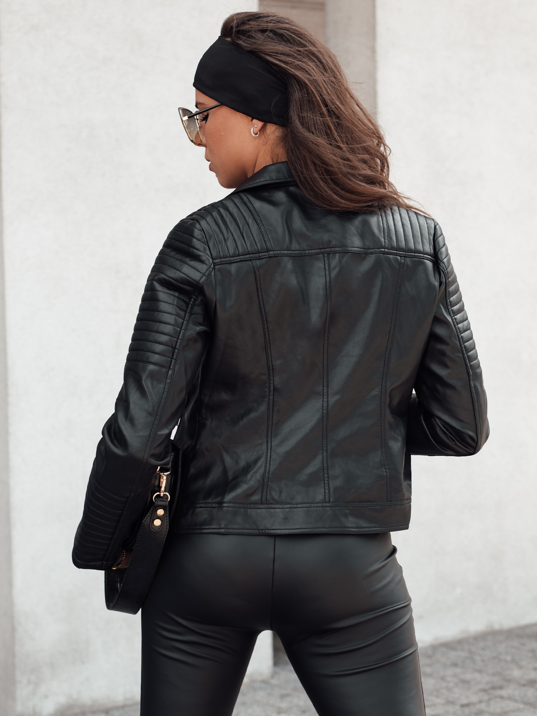 Geacă de piele pentru femei Ramoneska neagră