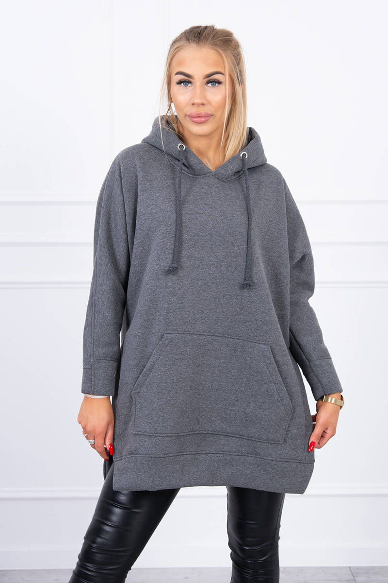 Insulated sweatshirt with vents on the sides of graphite