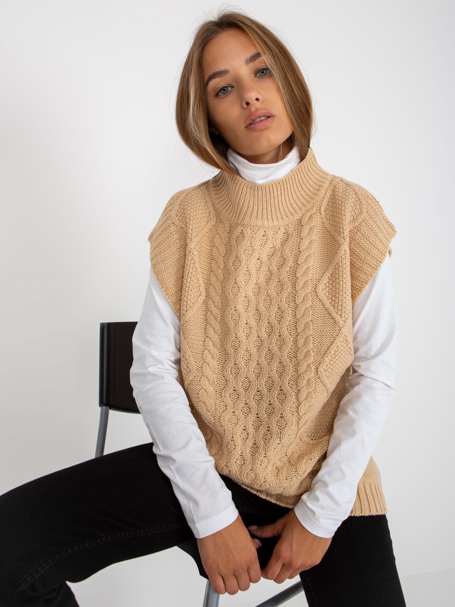 Women's vest Fashionhunters Knitwear