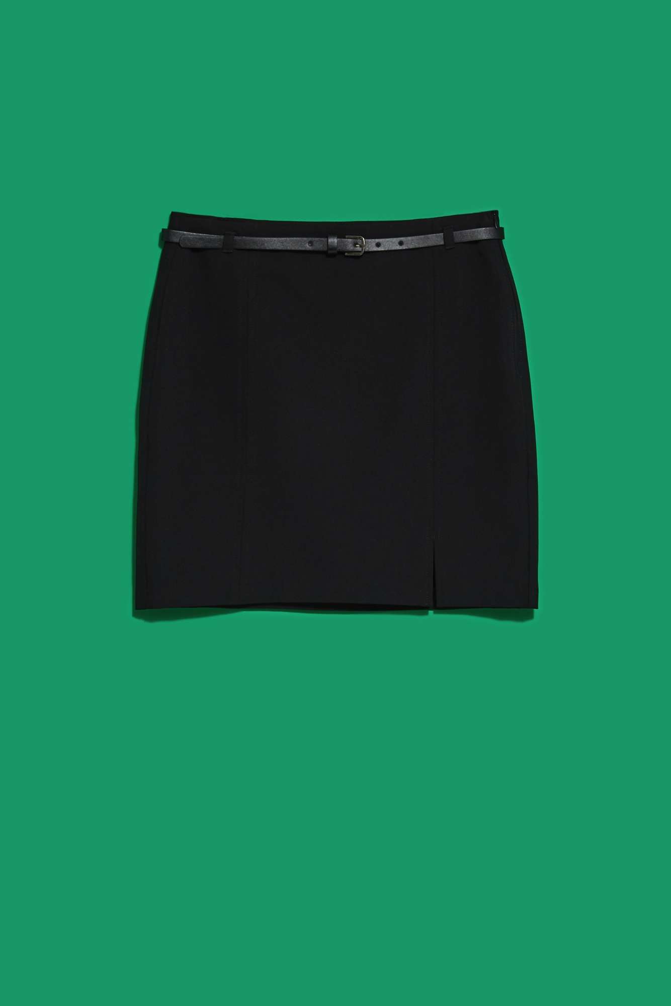 Mini skirt with belt