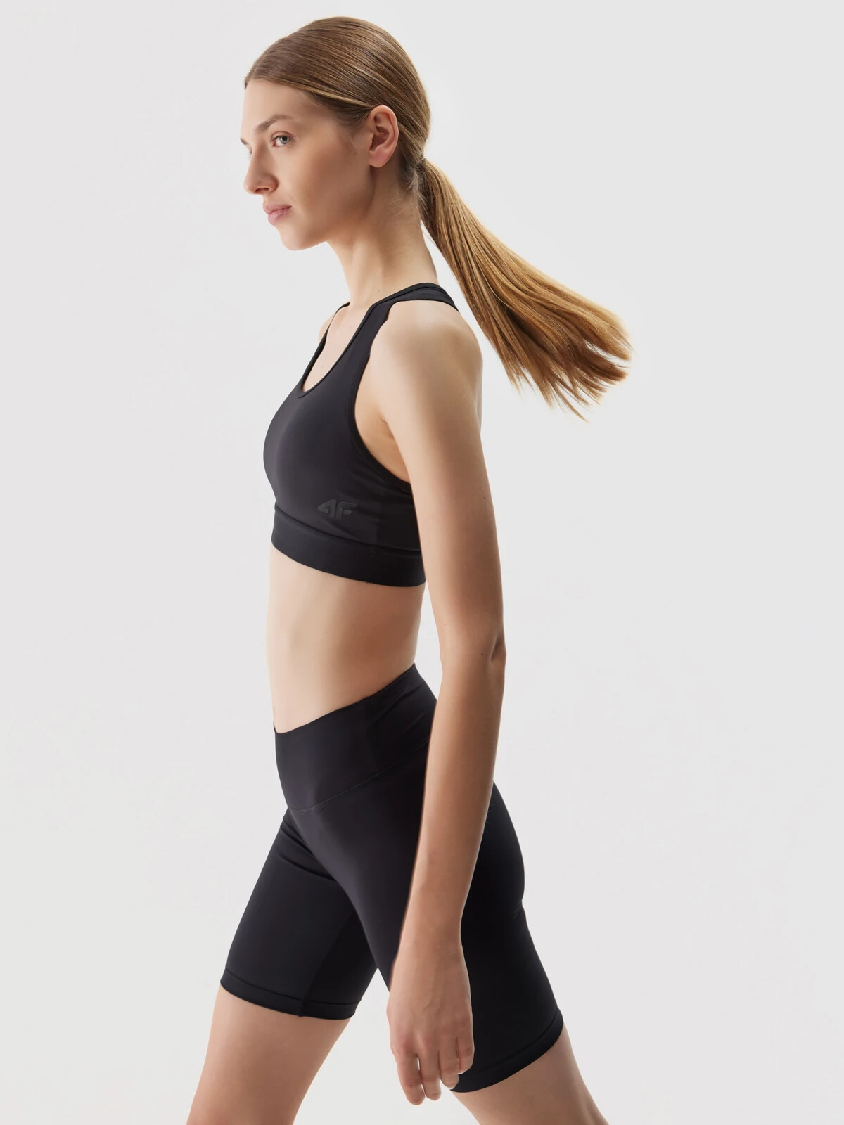 Women's Sports Bra with Low Support Made of 4F Recycled Materials - Black