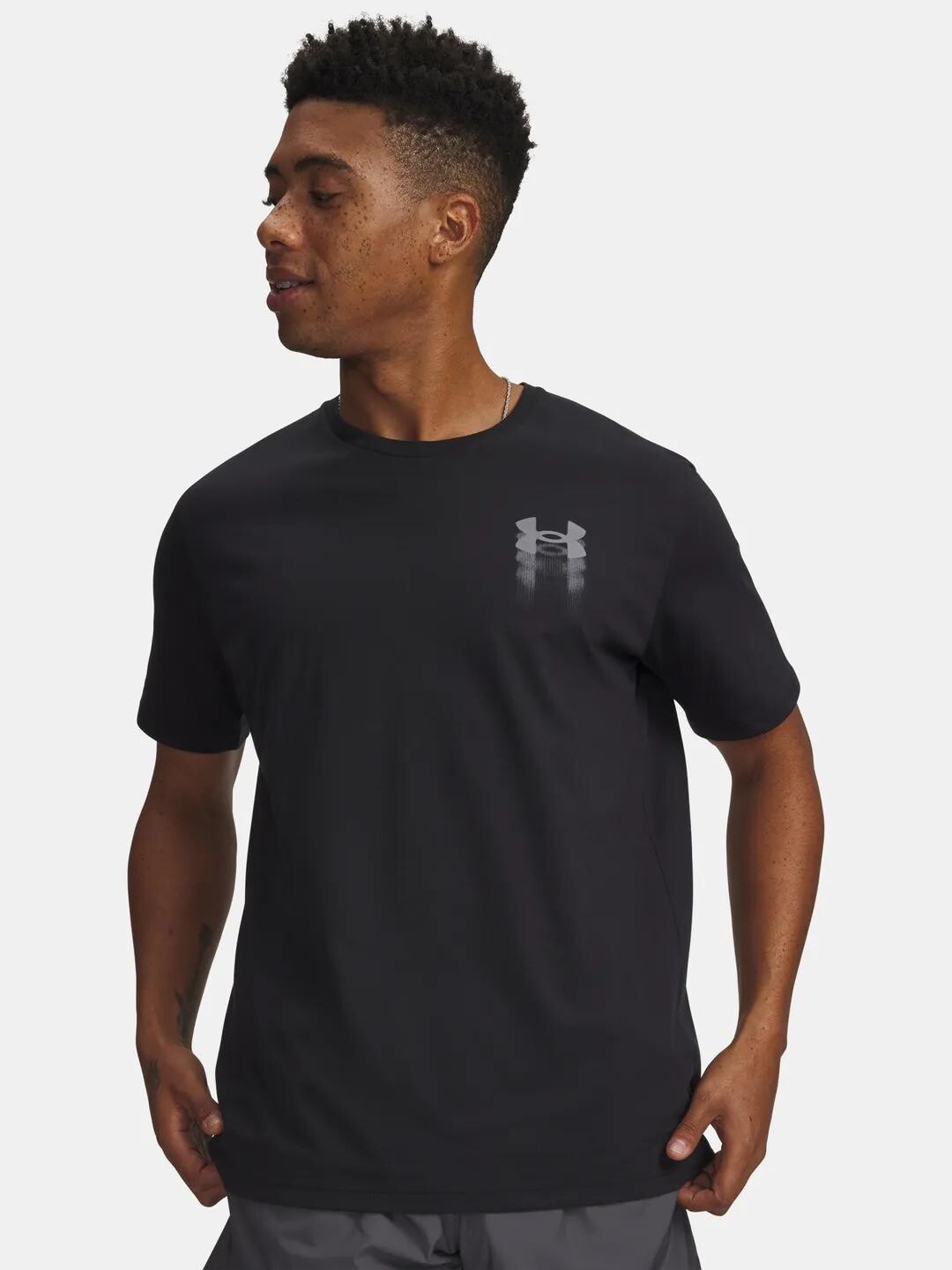 Мъжка тениска Under Armour Blur Logo