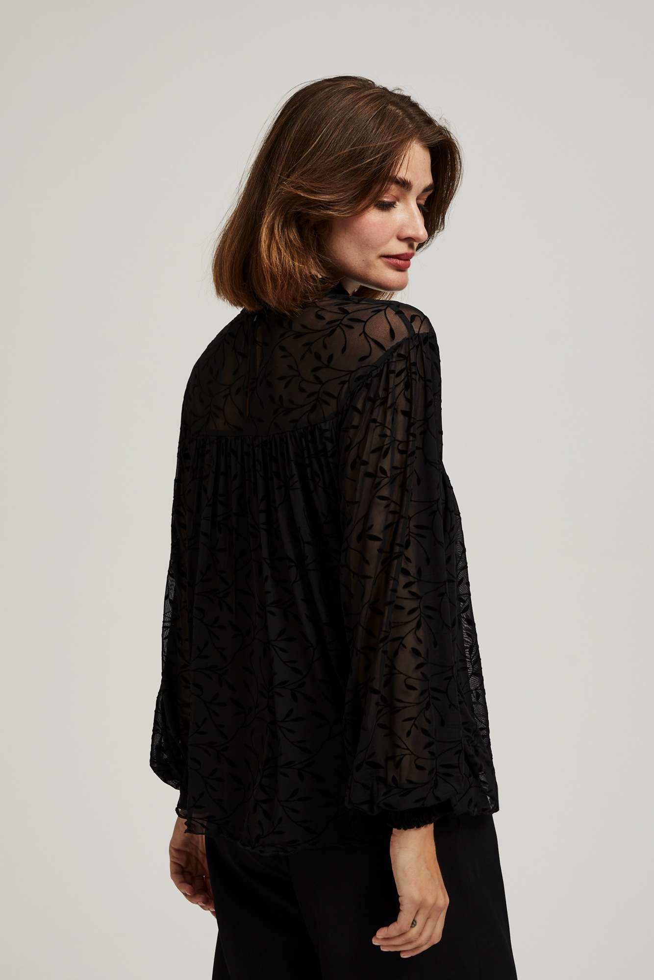 Shirts with fluffy sleeves