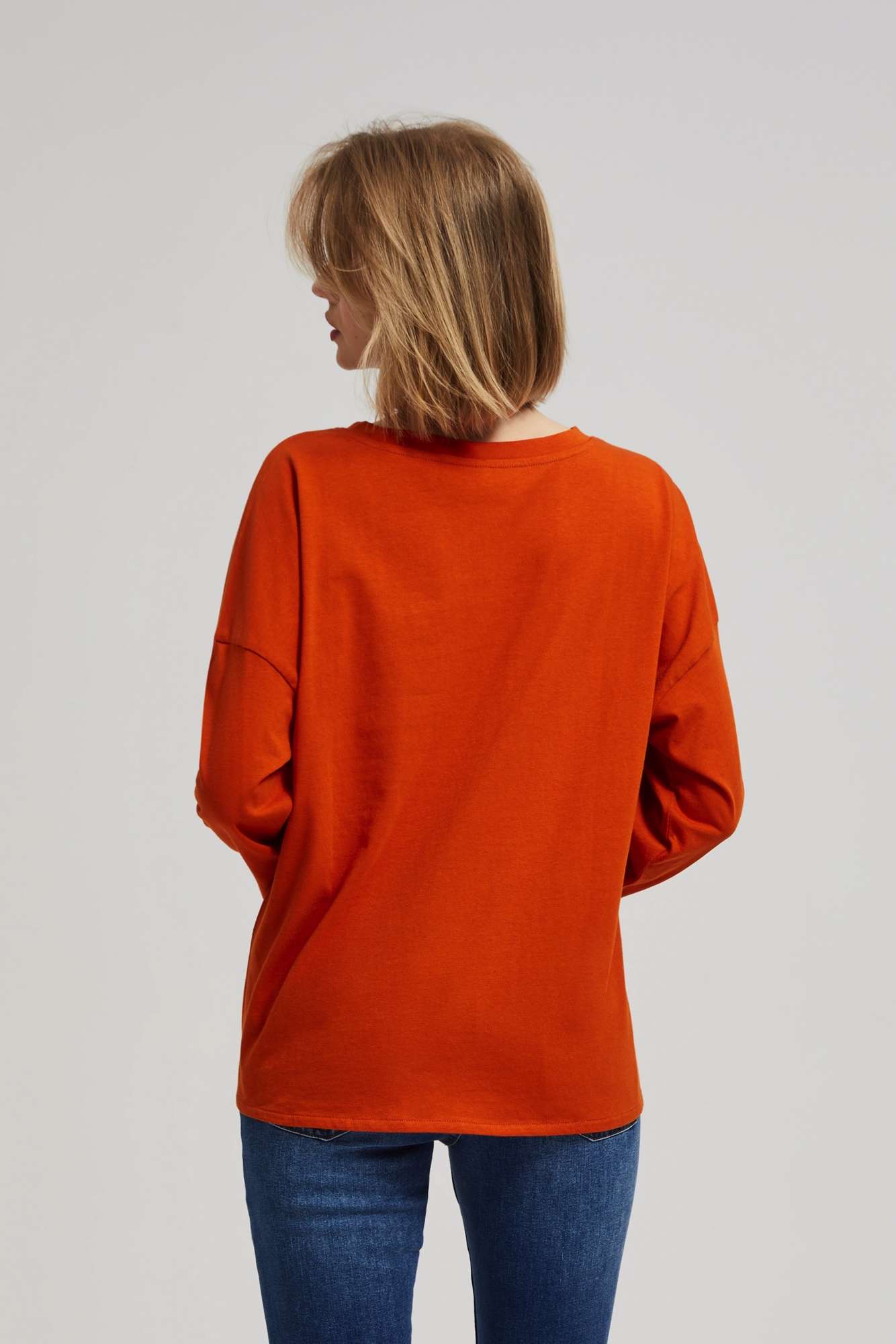 Blouse with inscription and tie