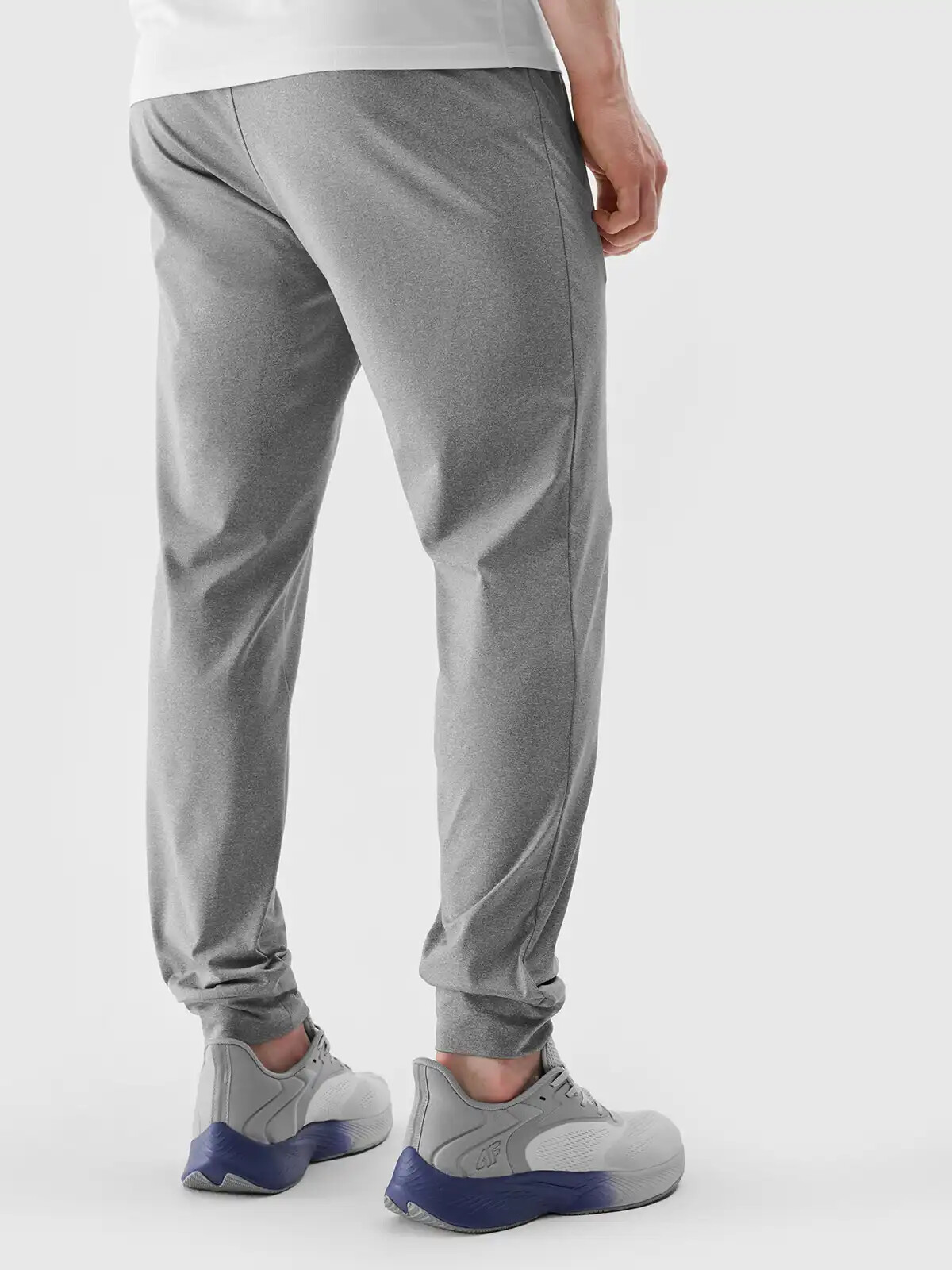 Men&#039;s sports pants 4F