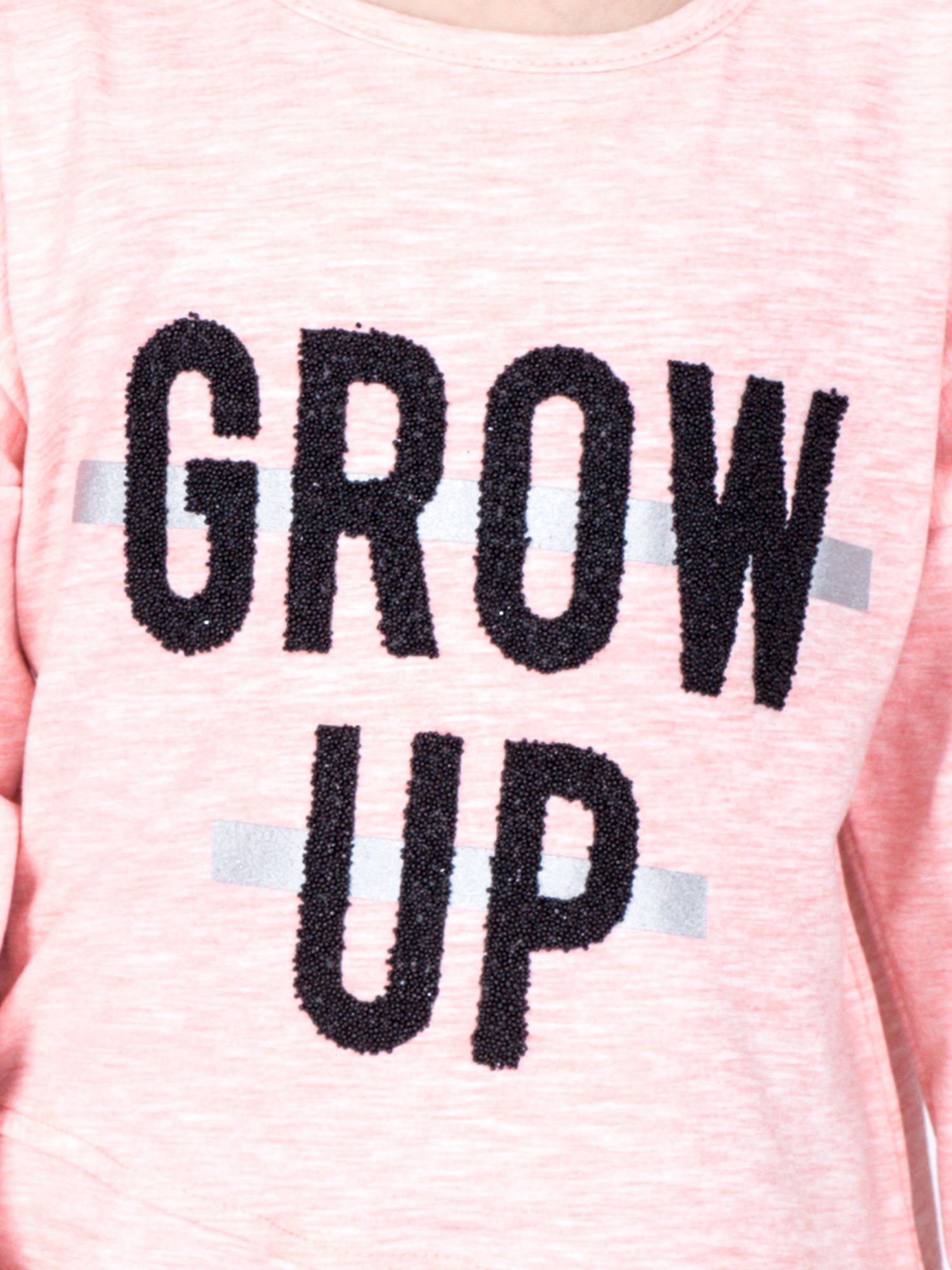 Bluza de bumbac roz a fetelor, cu o inscripție și o țesătură
