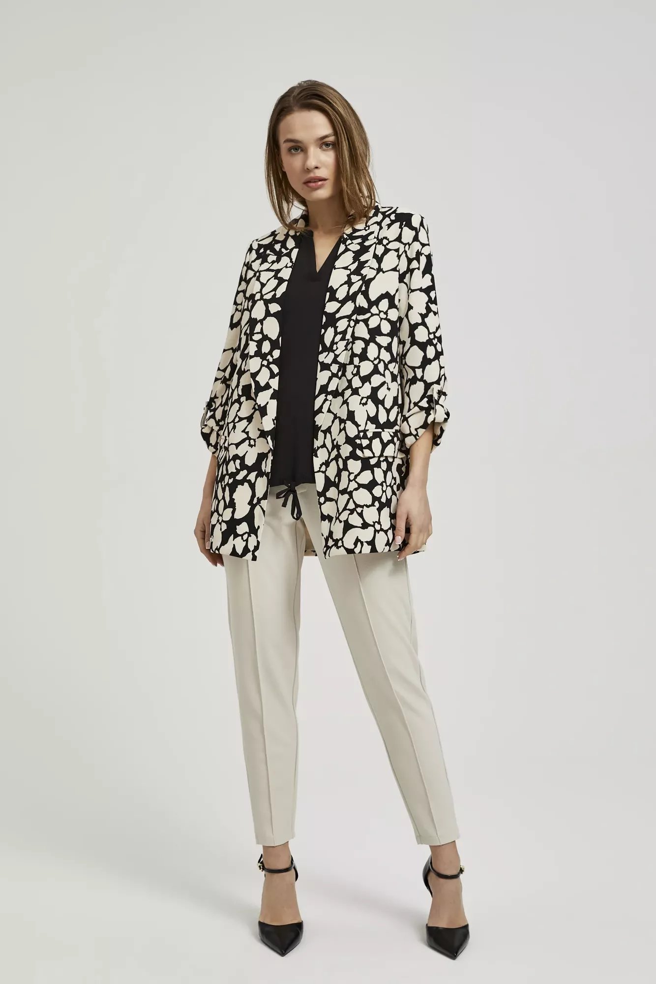 Women&#039;s blazer with pattern