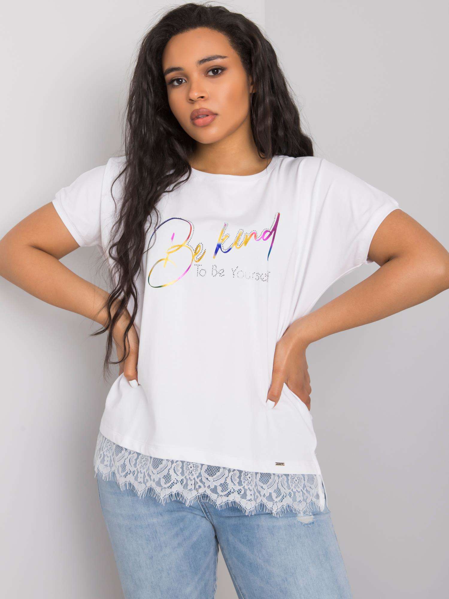 Larger White Cotton Blouse With Lace