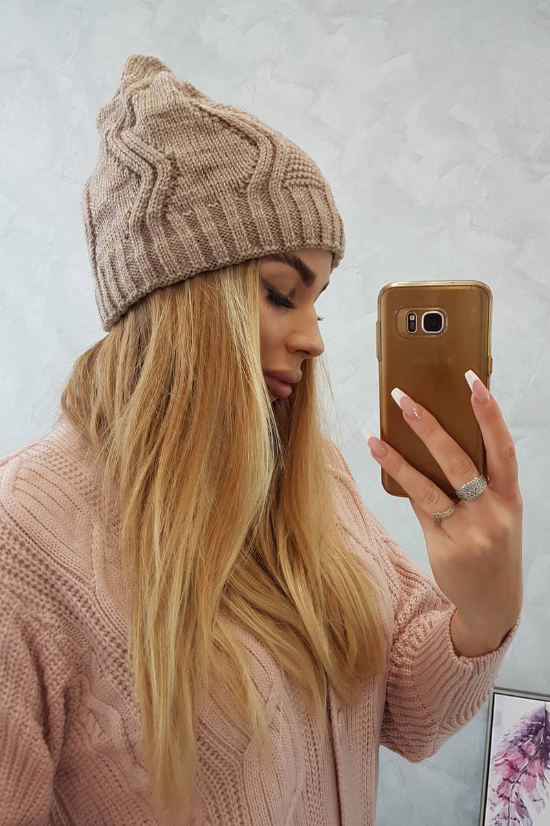 Beanie with fleece Sylwia K244 dark beige