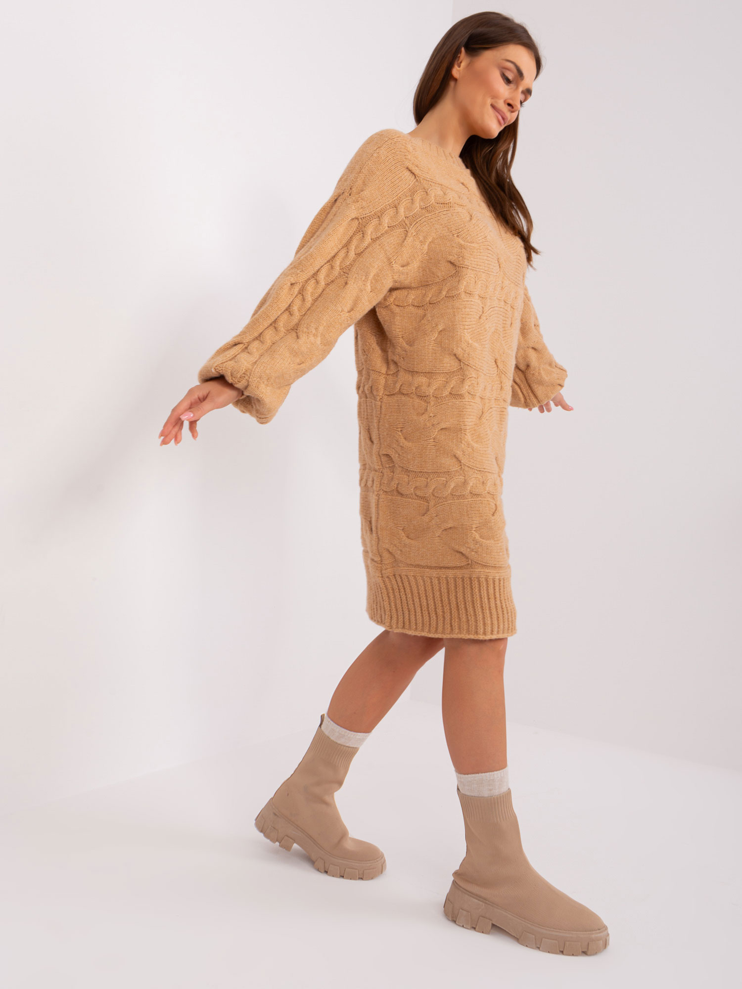 Camel knitted dress with cables