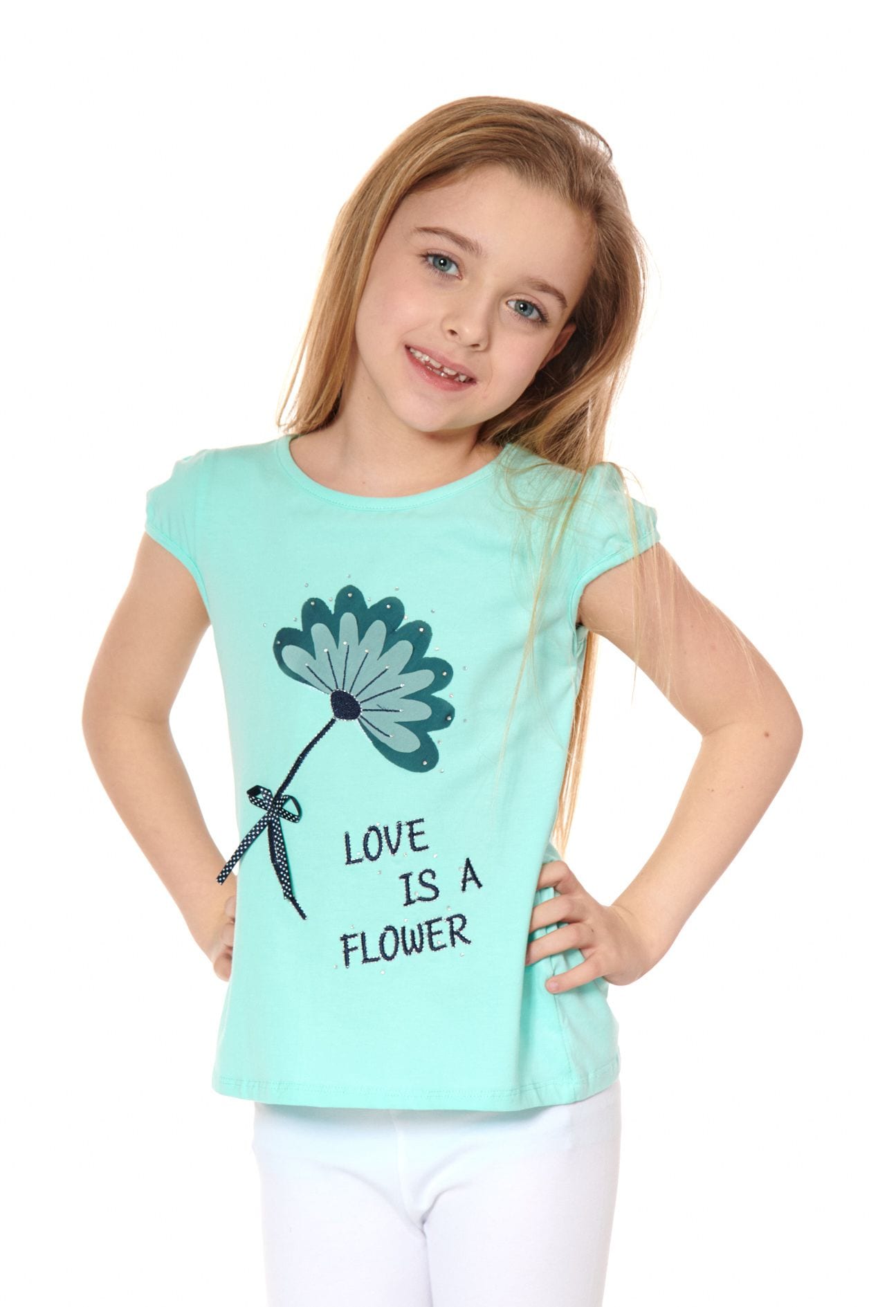 Girl's blouse with mint application