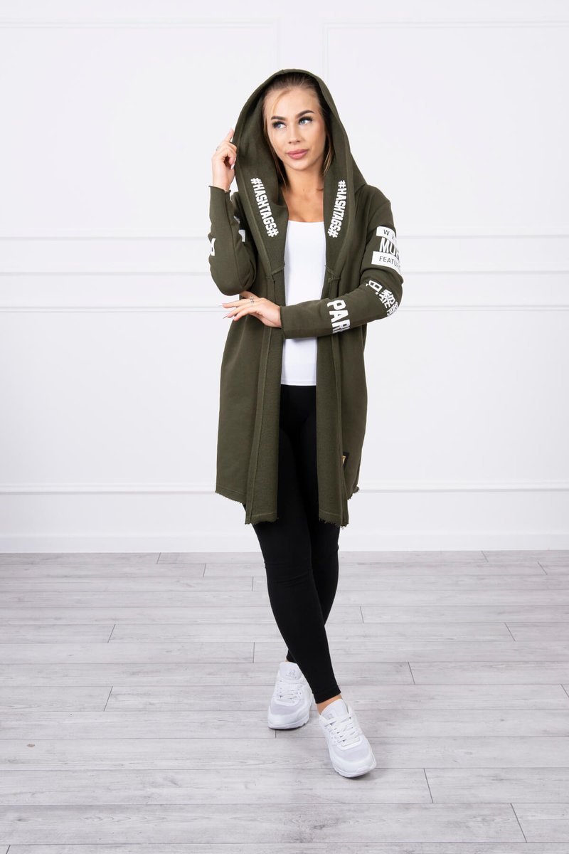 Cardigan dama, Kesi Hashtag