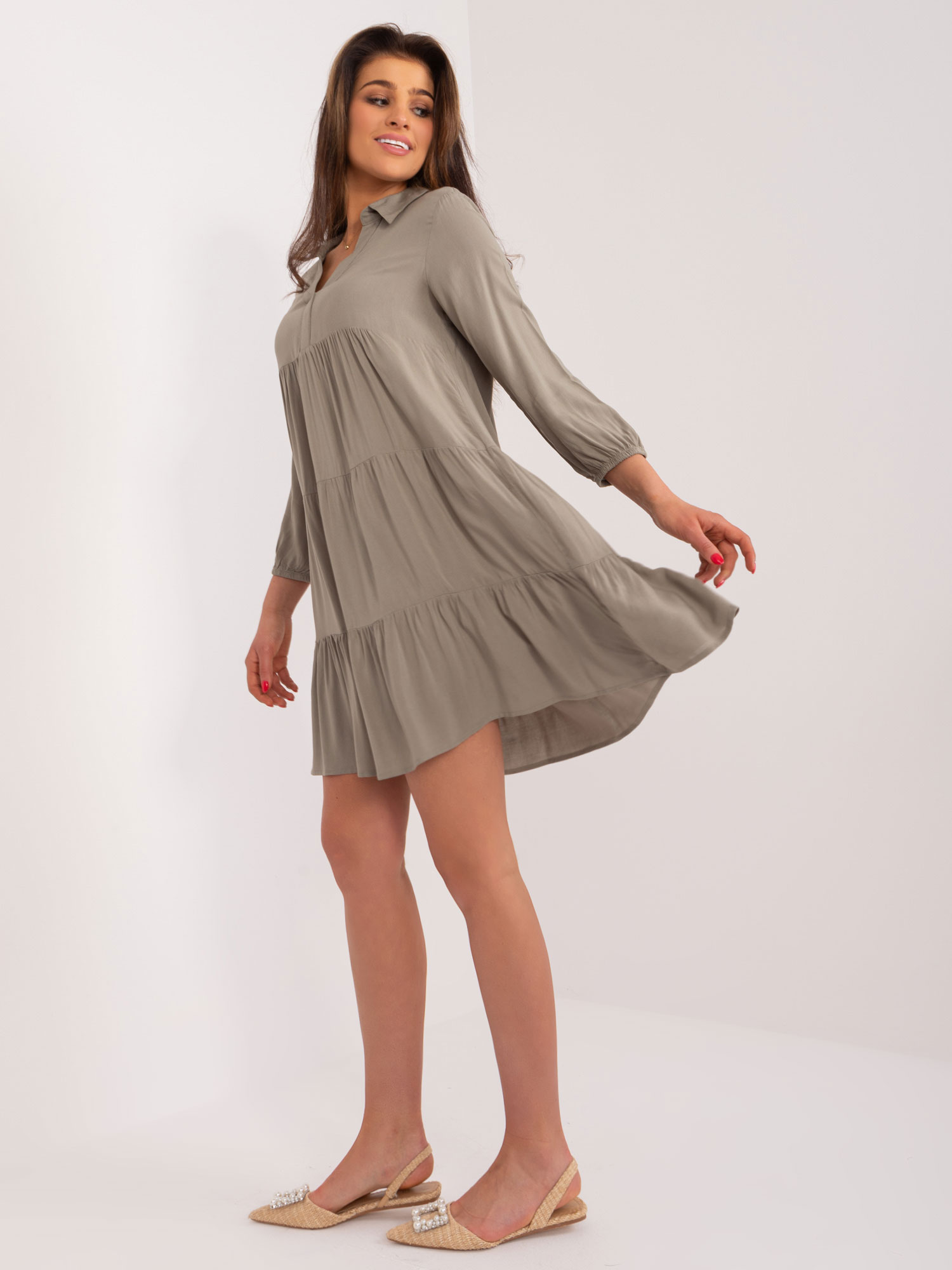 Khaki dress with ruffles and collar SUBLEVEL