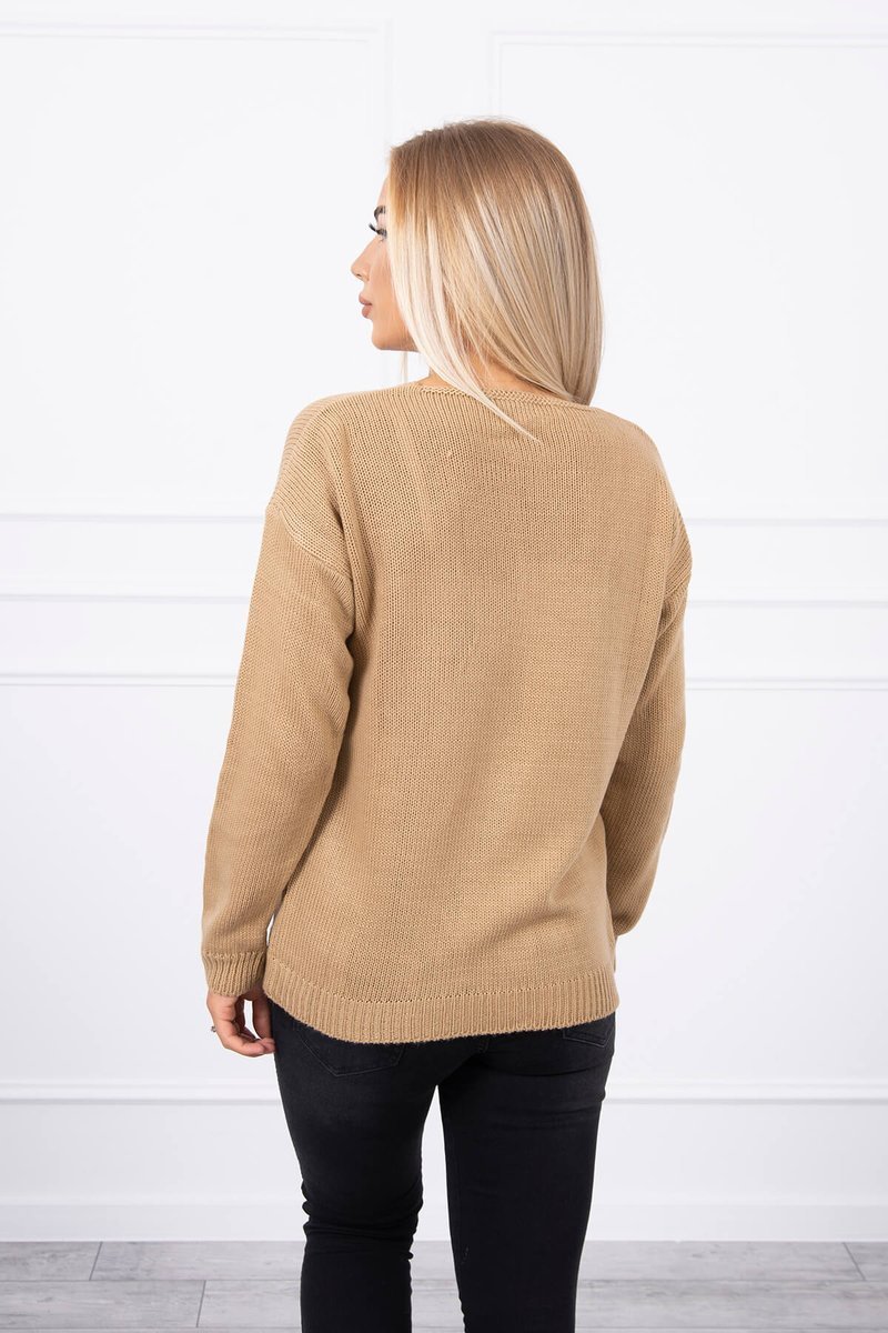 Sweater with V neckline camel