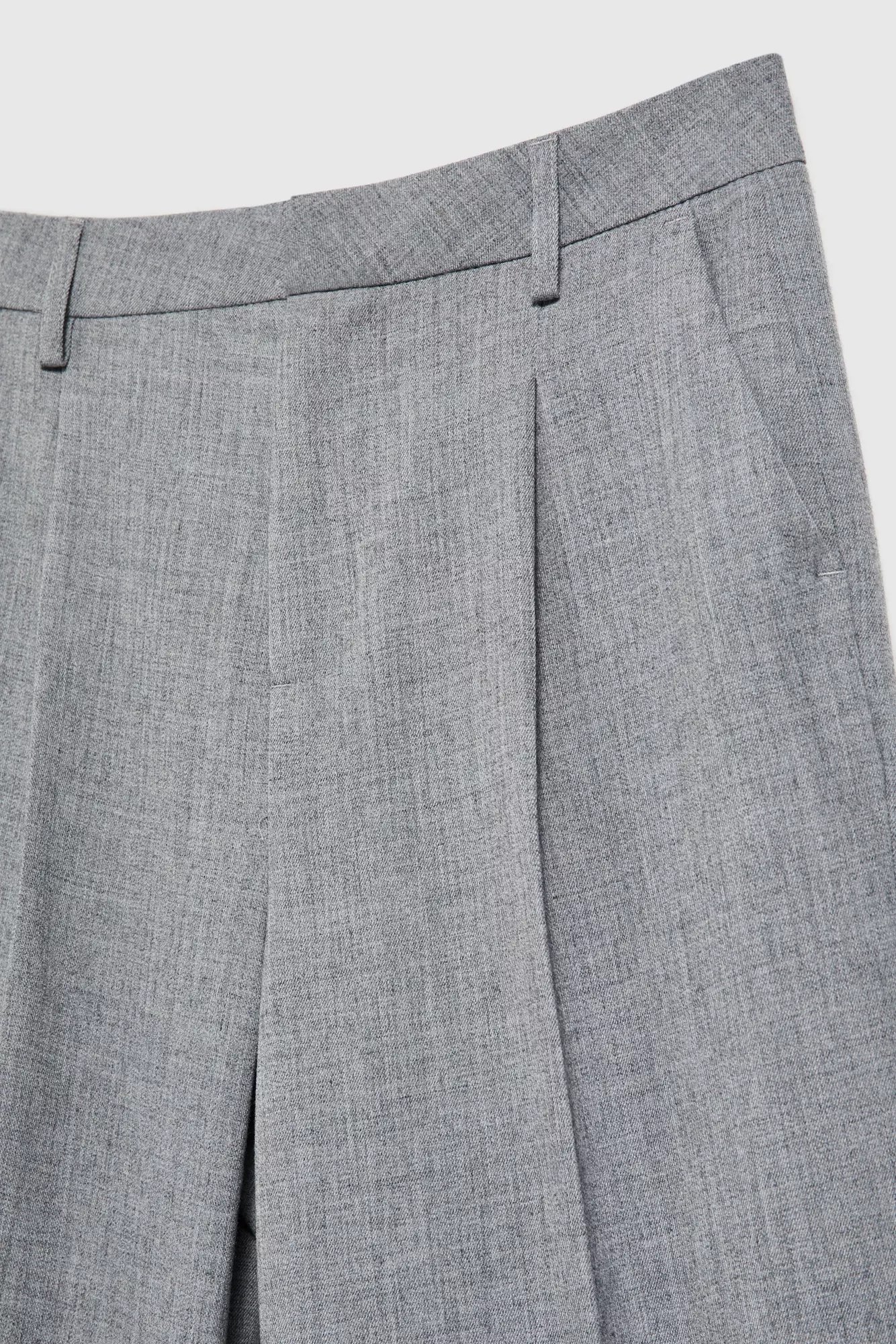 Cropped suit trousers