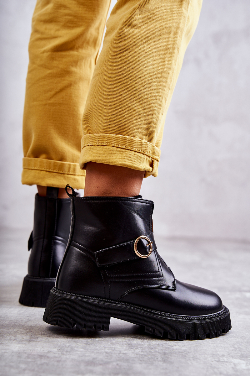 Leather warm boots with zipper black Verina
