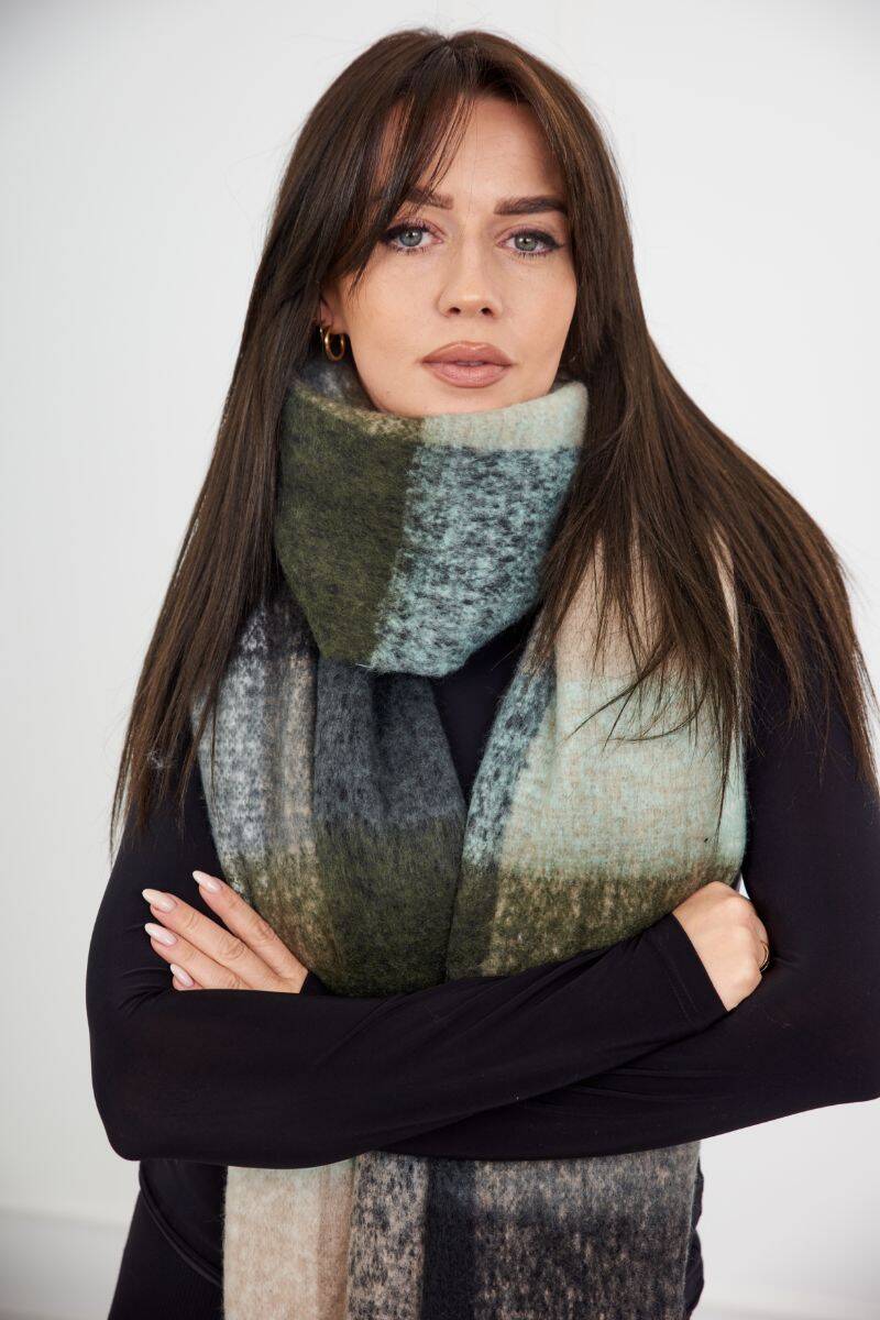 6060 Mint + black scarf for women
