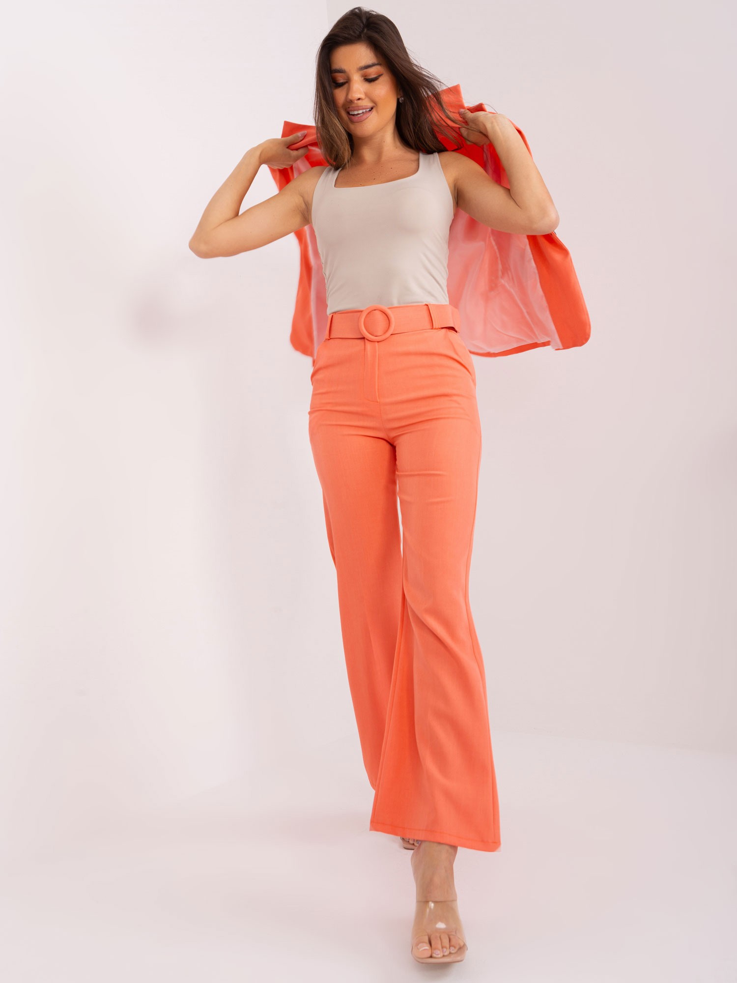 Levně oranžové oblekové kalhoty s kapsami
