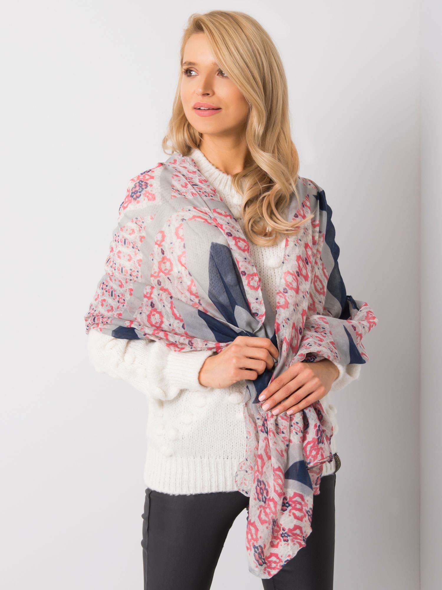 Grey and pink patterned shawl