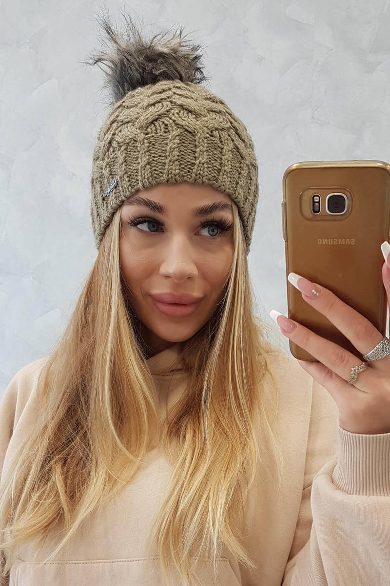 Beanie with fleece Daria K217 light khaki