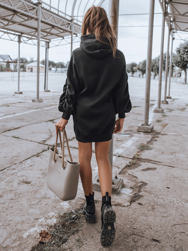 Sukienka dresowa EASSY czarna Dstreet