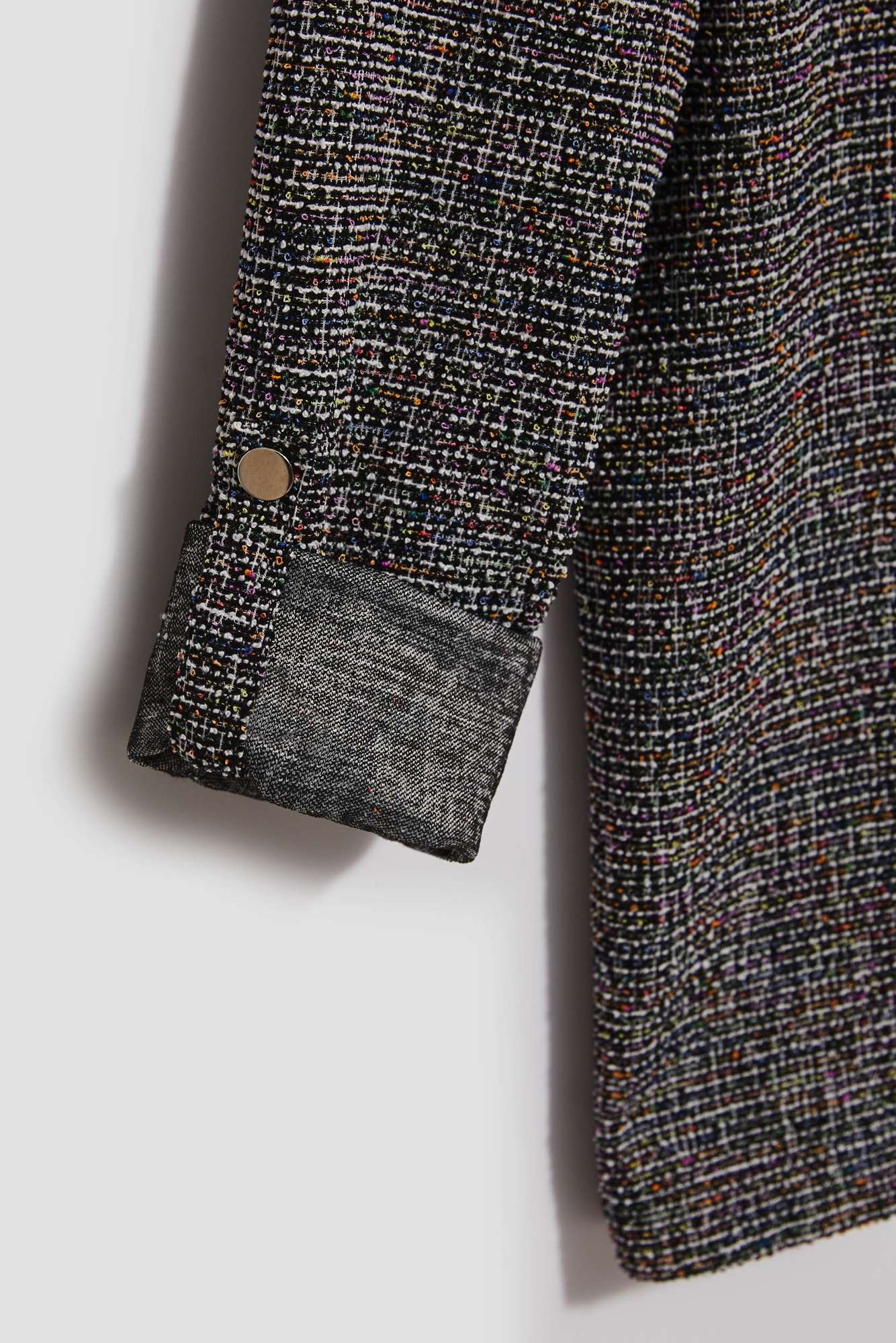 Jacket with rolled up sleeves
