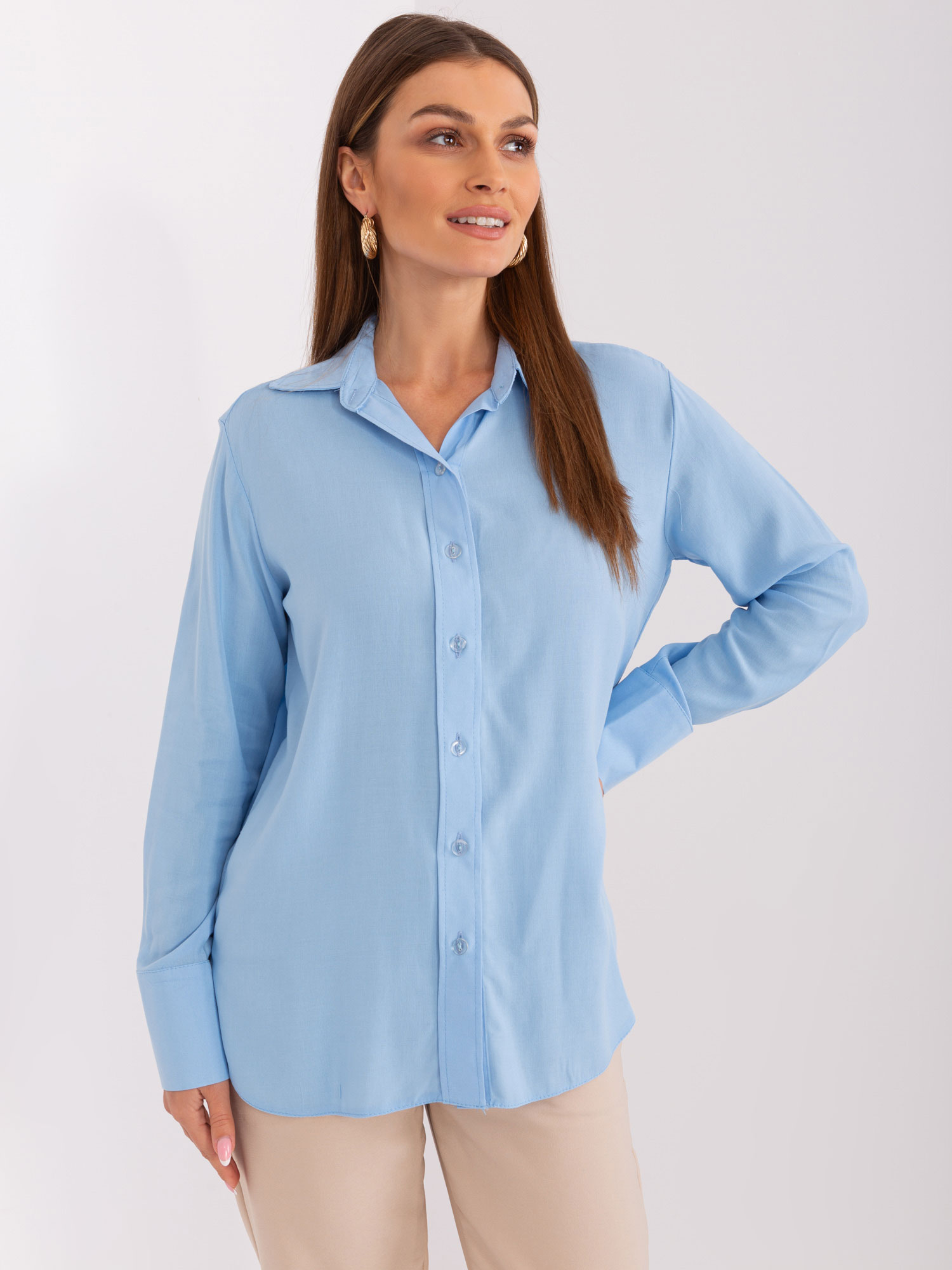 Levně Světle modrá klasická košile s límečkem