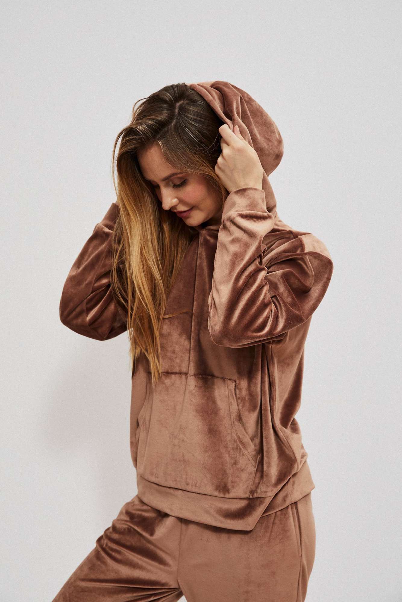 Velour hoodie - beige