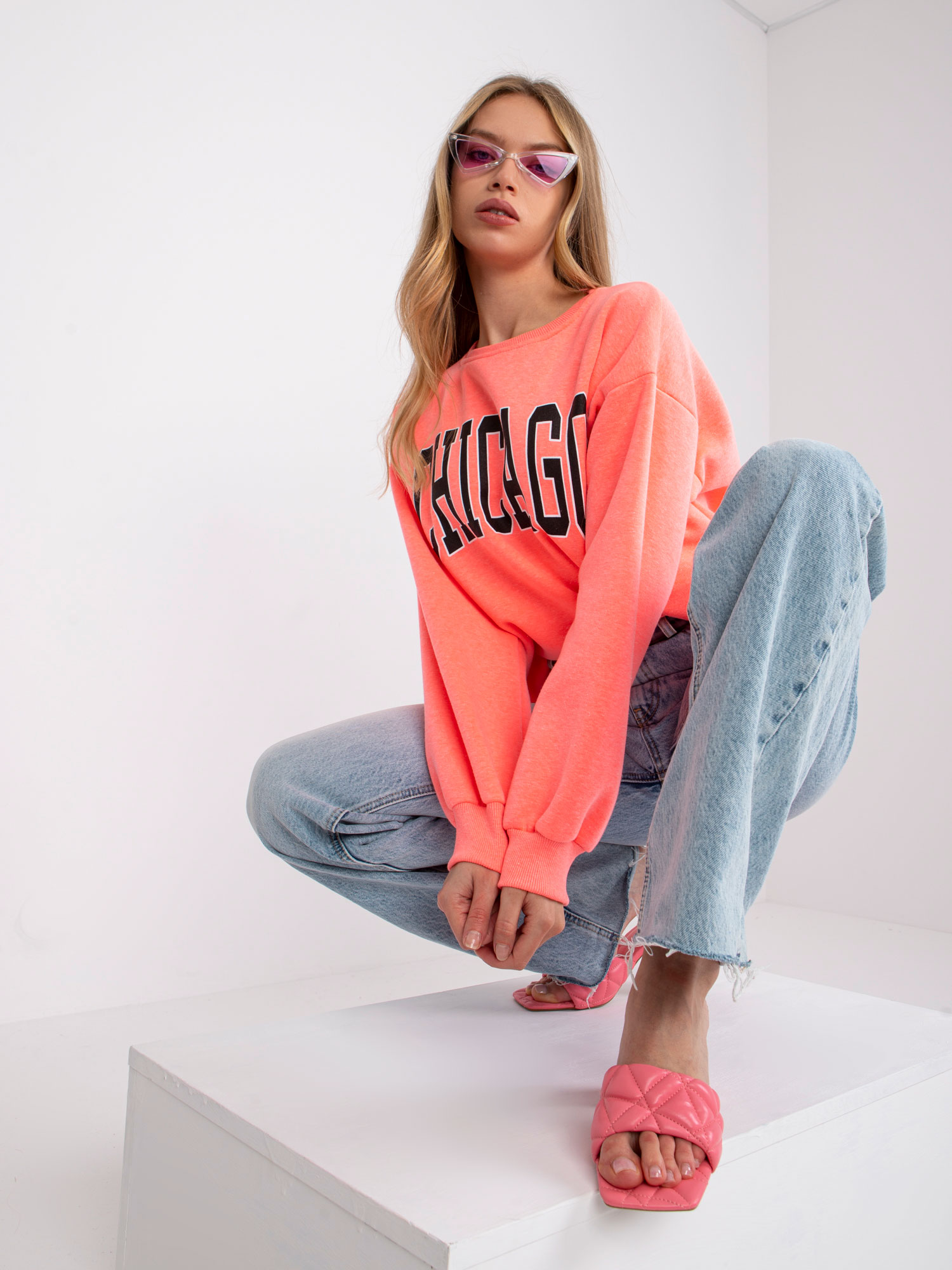 Pink Sweatshirt With Madeira Inscription