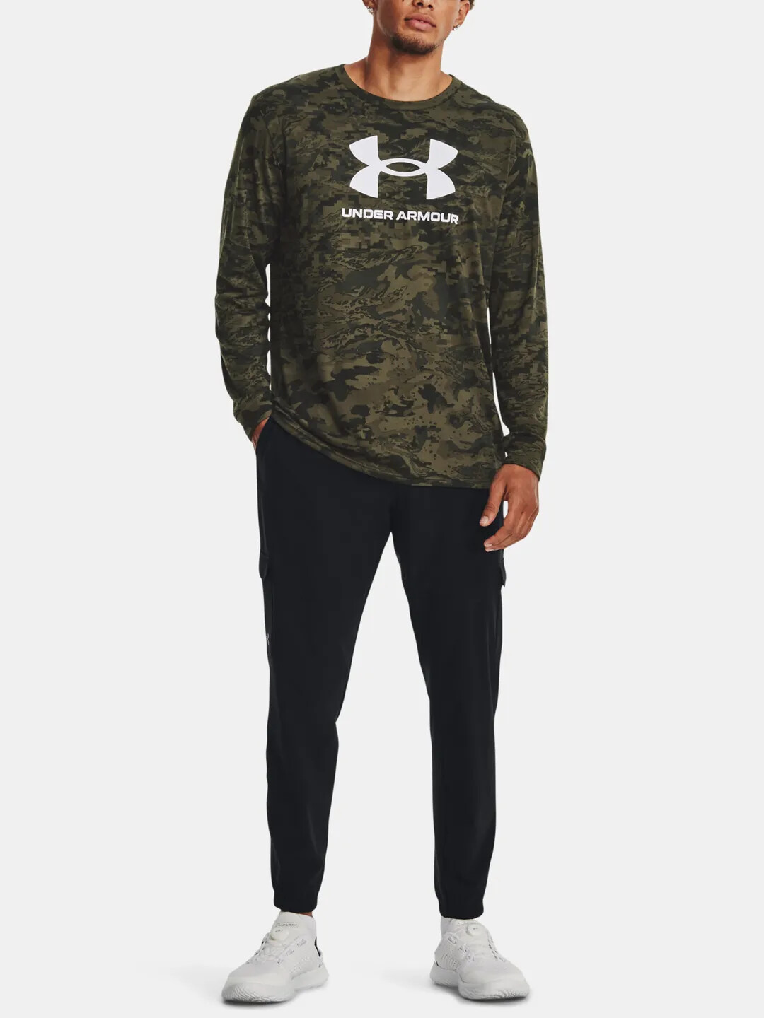 Men's Sports Pants Under Armour Stretch Woven Cargo Pants