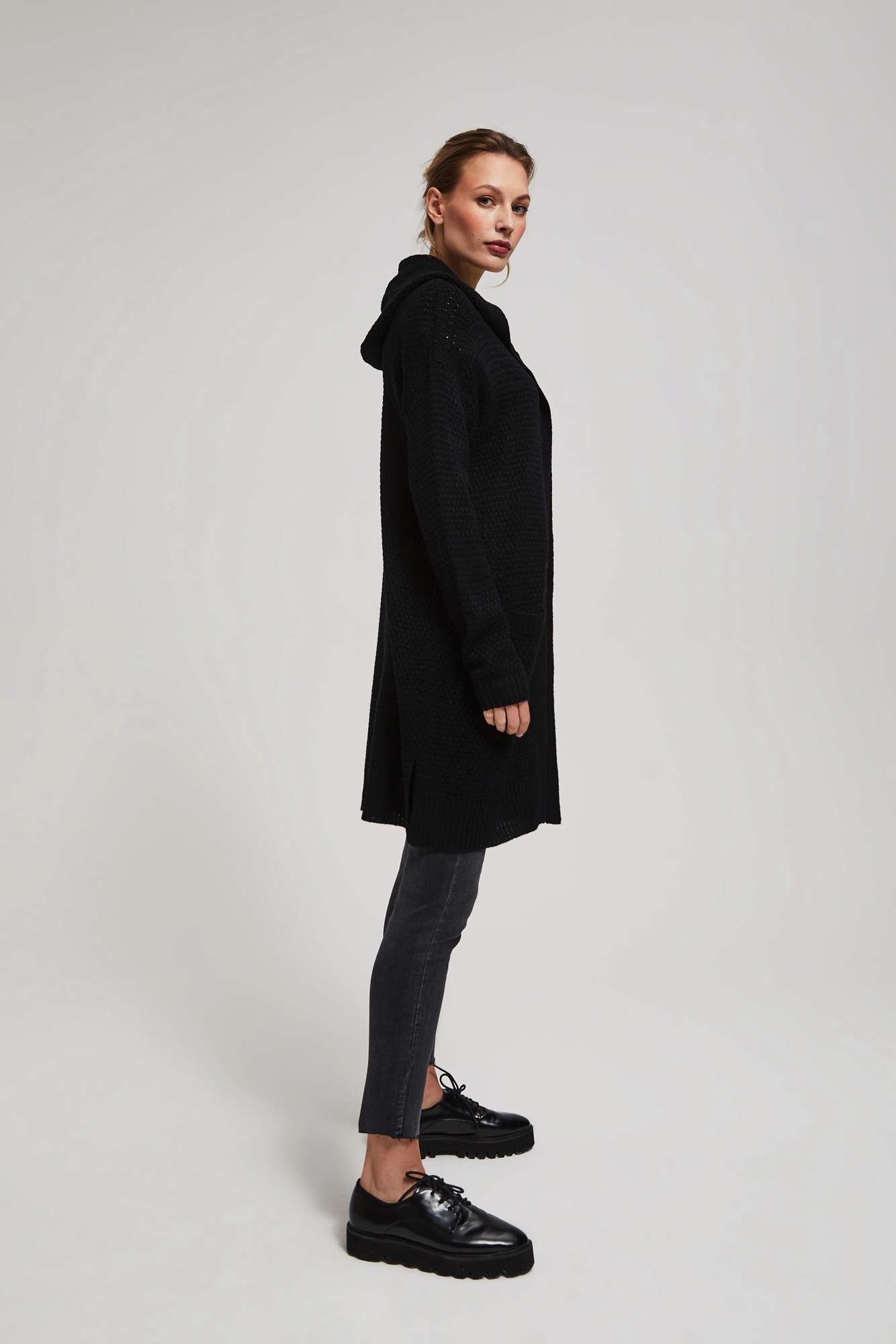 Long cardigan with pockets