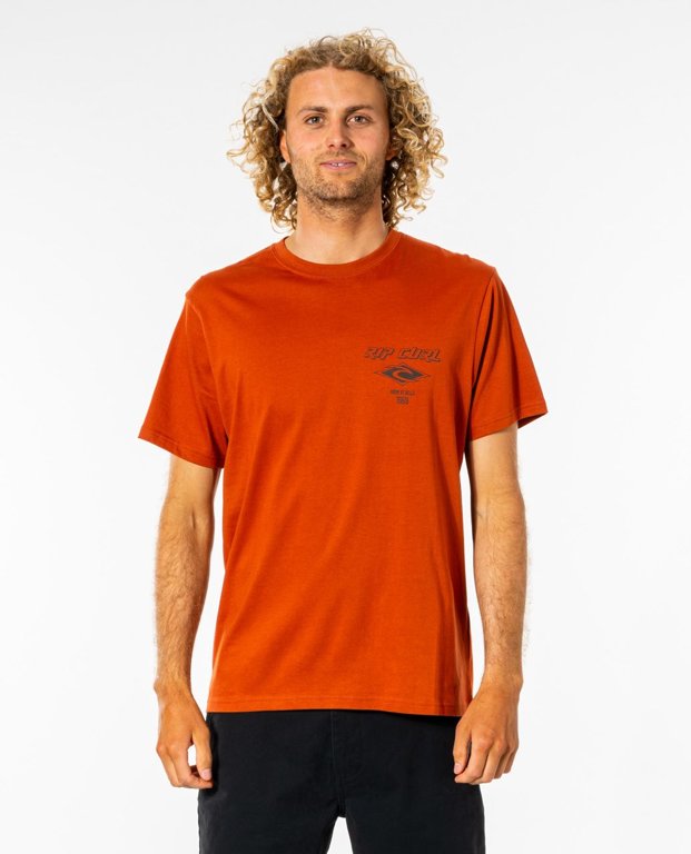 Levně Tričko Rip Curl FADE OUT ICON TEE Red Dirt