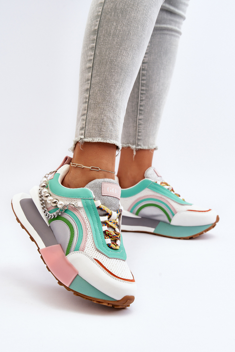 Women's sneakers with GOE decoration multicolored