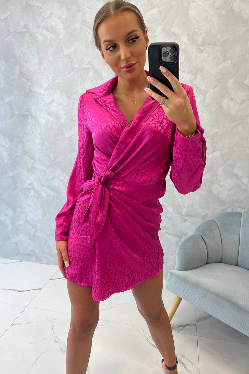 Dress with tie at the waist fuchsia color
