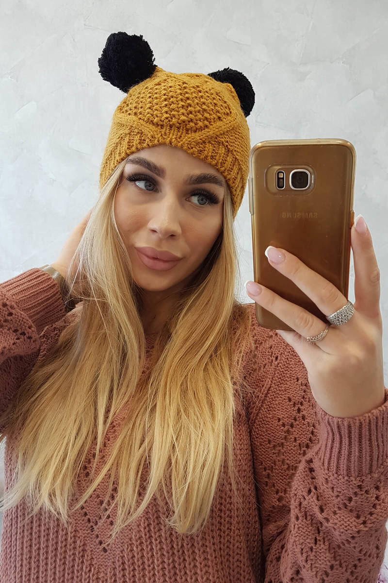 Cap with fleece 2 pom-poms K291 mustard