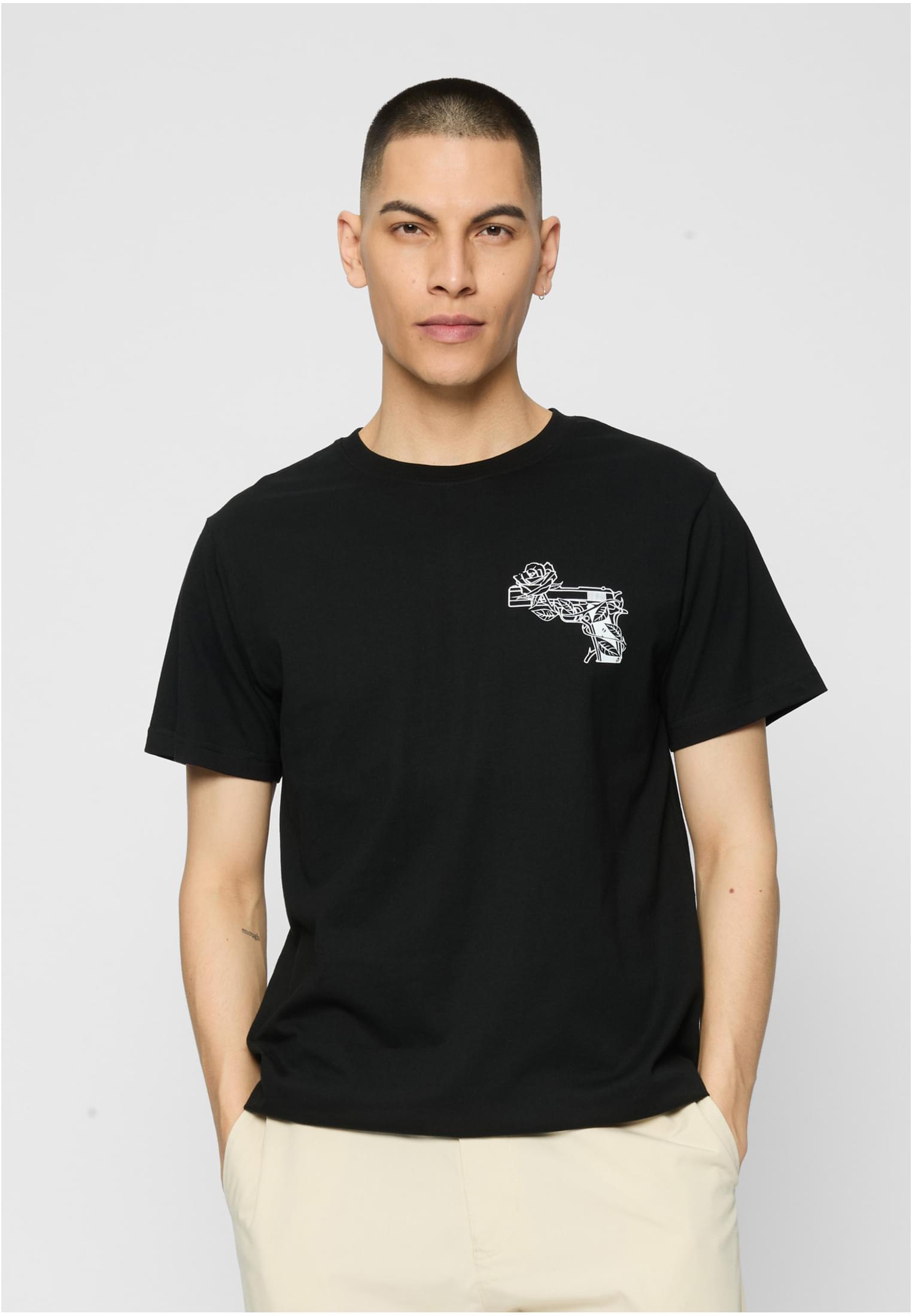 Weapon T-shirt Black