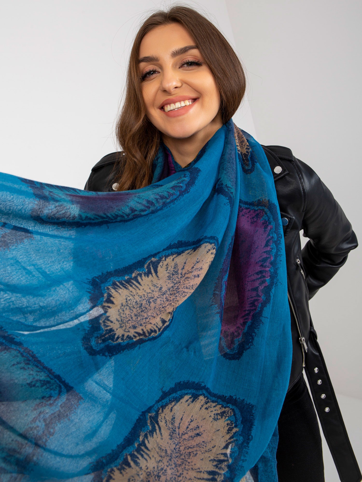 Women's blue scarf with print