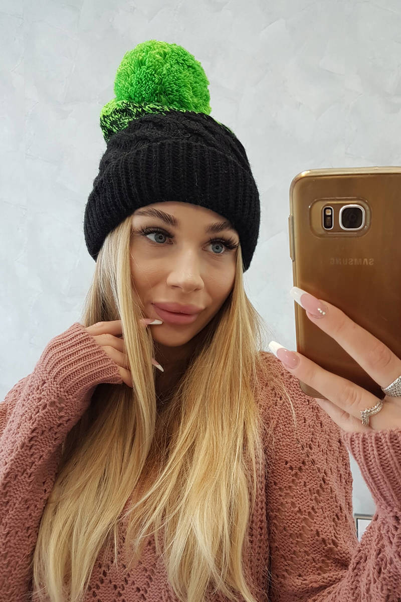 Beanie with fleece Ilona K218 black+green