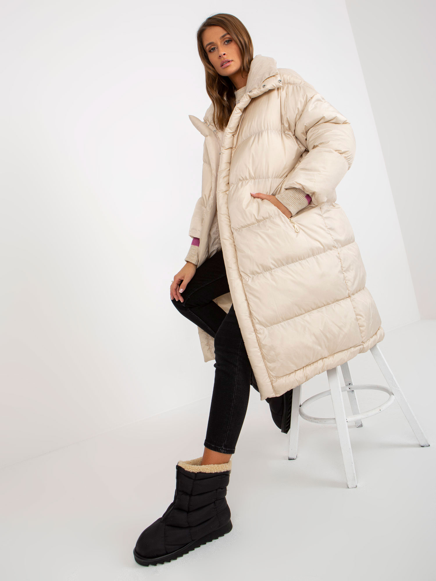 Dámska bunda Fashionhunters Beige