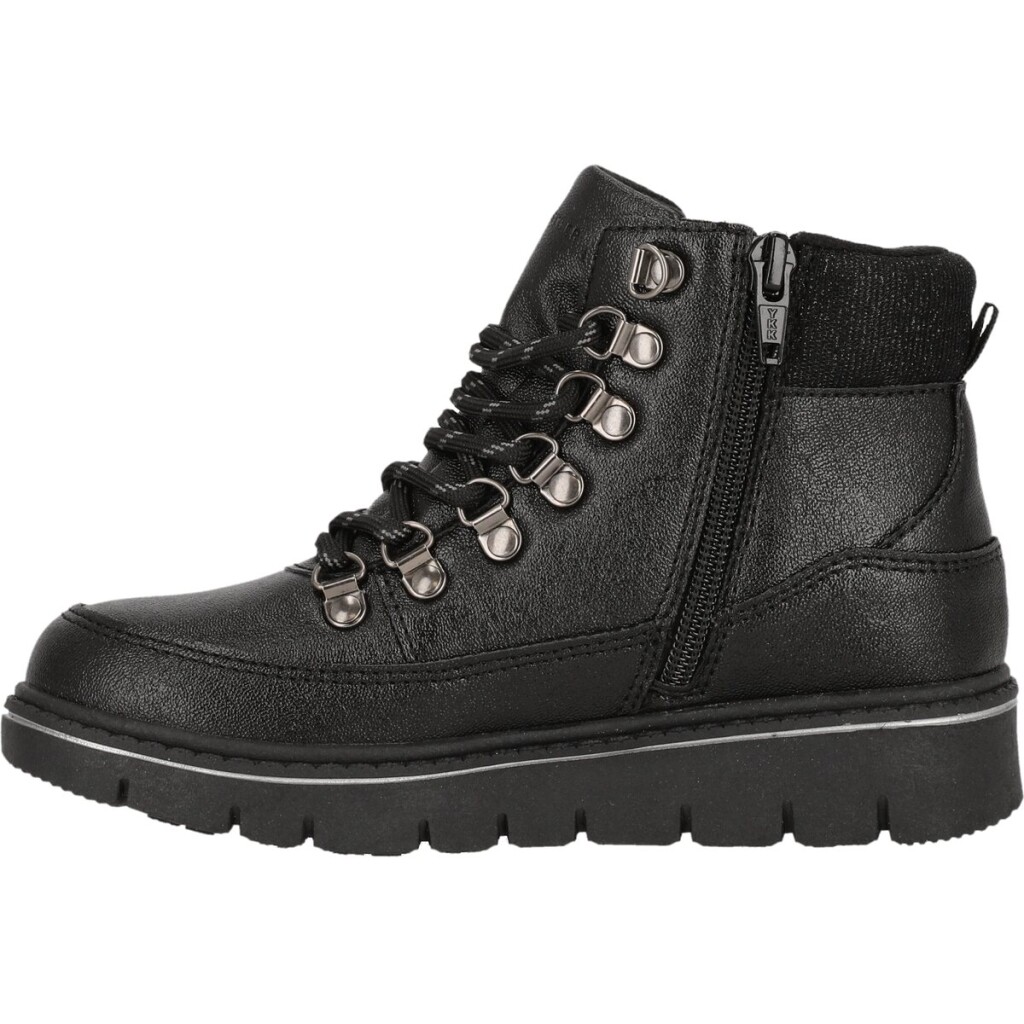 Whistler Miana Girls' Shoes