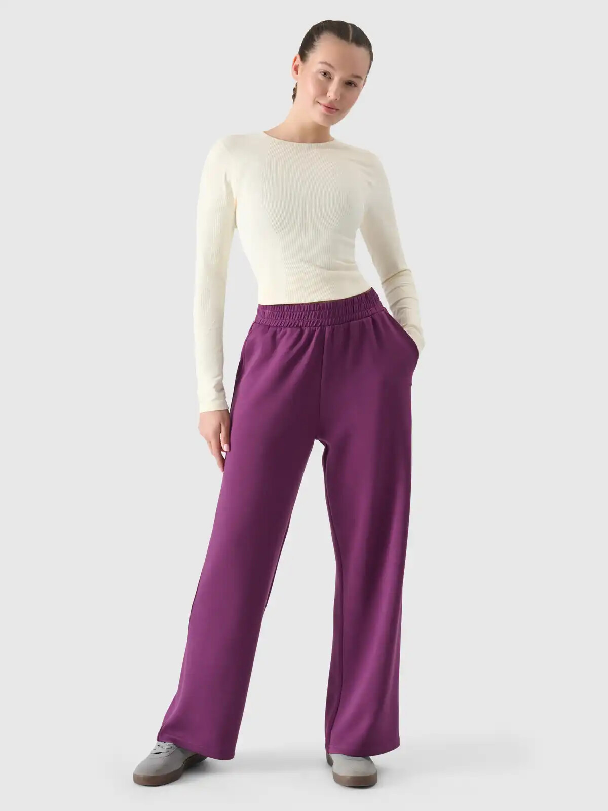 Women&#039;s sweatpants 4F