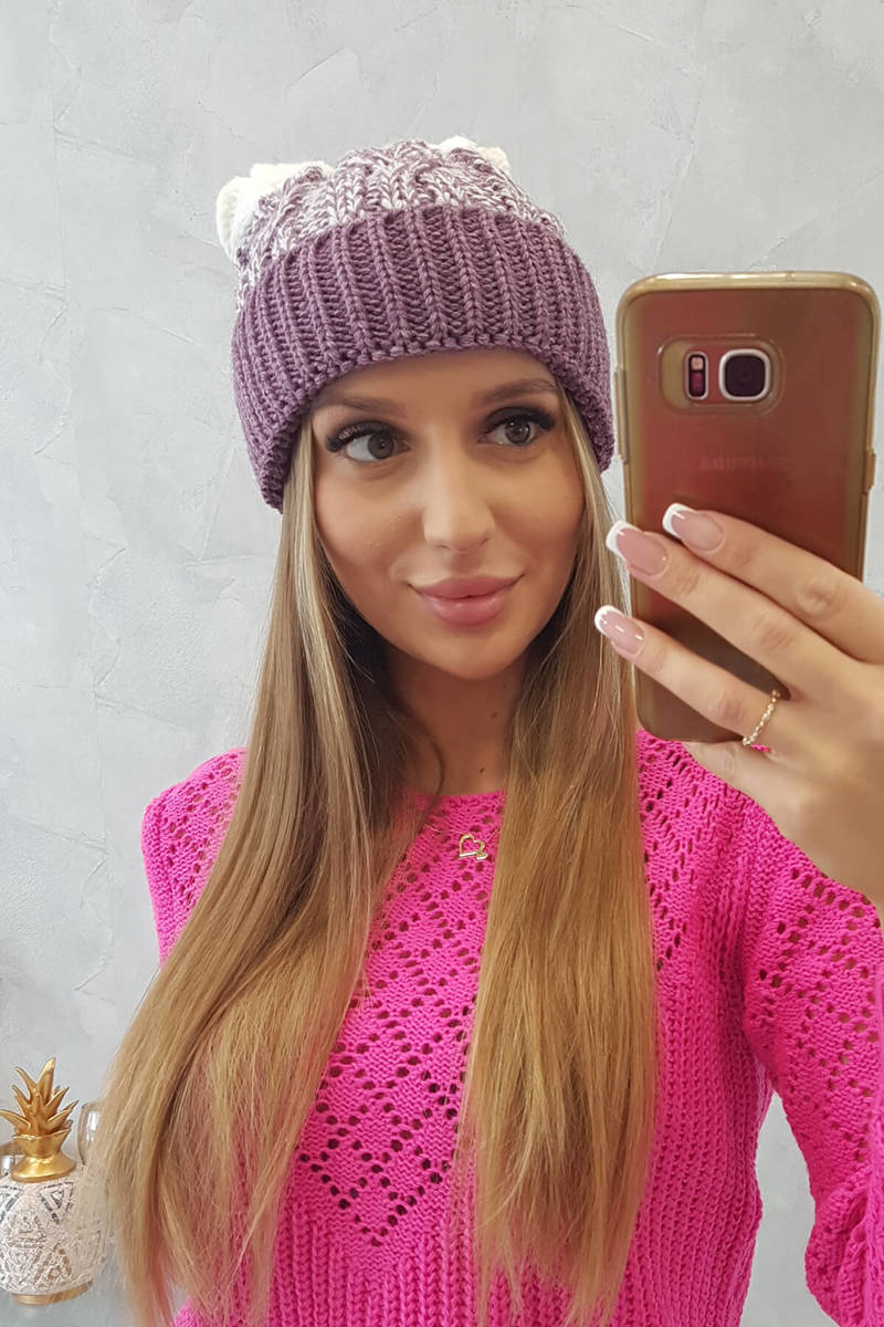 Beanie with pompom Abigail K326 purple+white